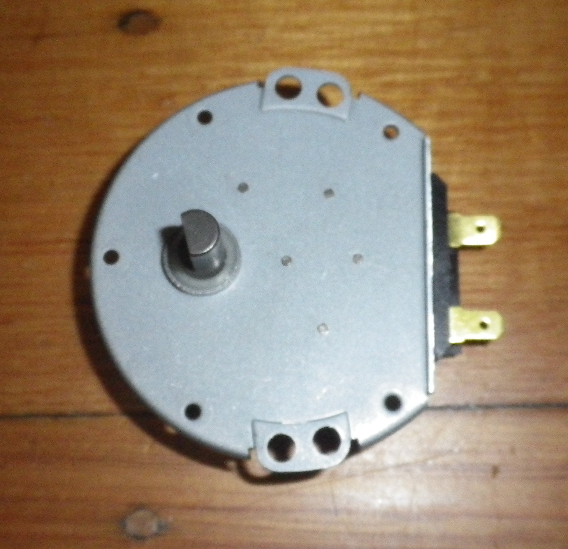 Samsung 240VAC SSM-16HR Turntable Motor for Microwave - Part DE31-10170B