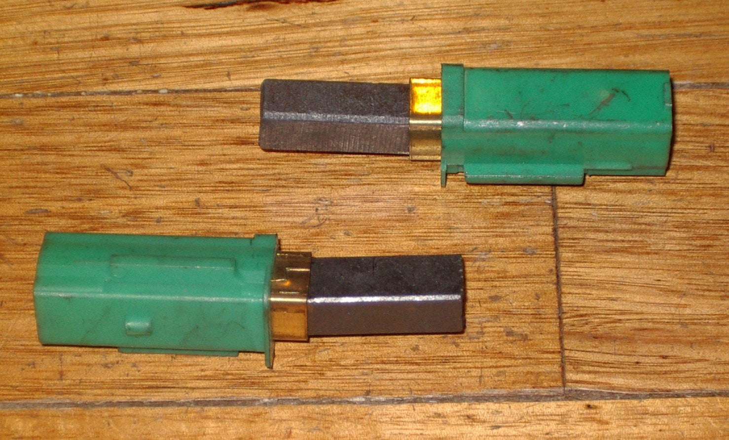 High - Quality Carbon Brushes (Part # MCB014) for Ametek 2 - Stage M012 Vac Motor