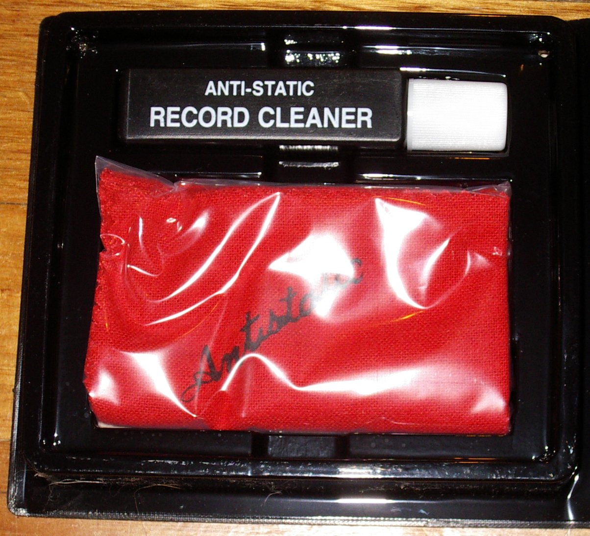 High - Quality Professional Vinyl LP Record and CD Cleaning Kit - Model MHFC - 9