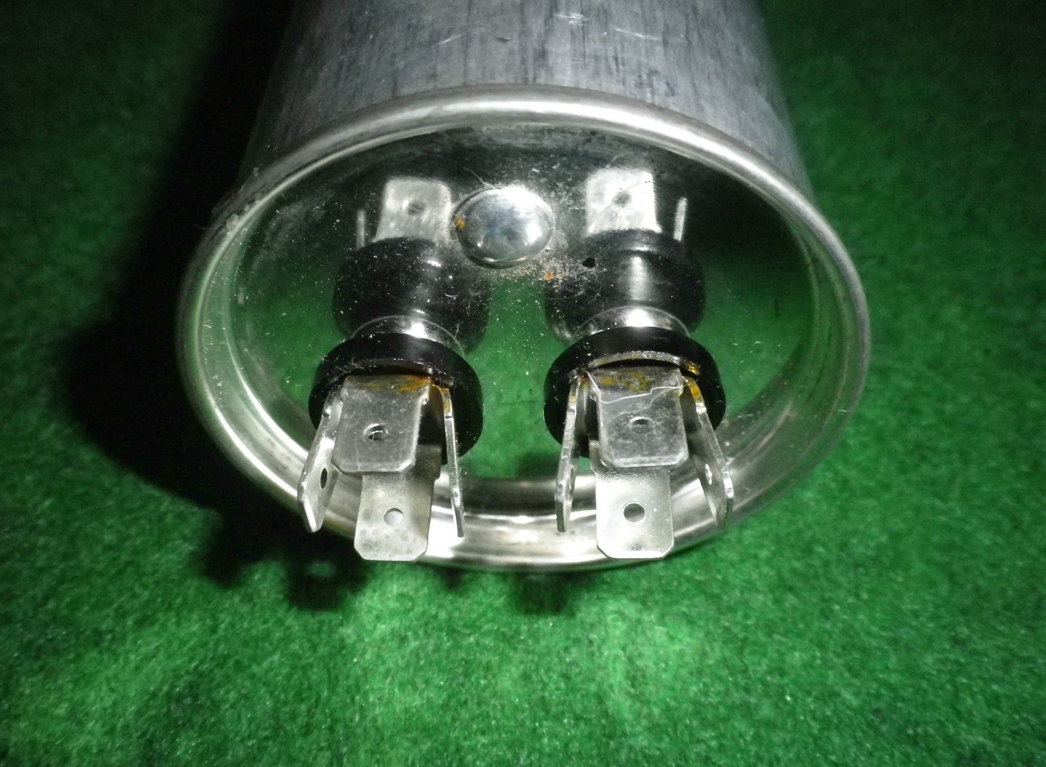 450Volt 55uF Aluminium Can Type Motor Start/Run Capacitor - Part # CAP055A