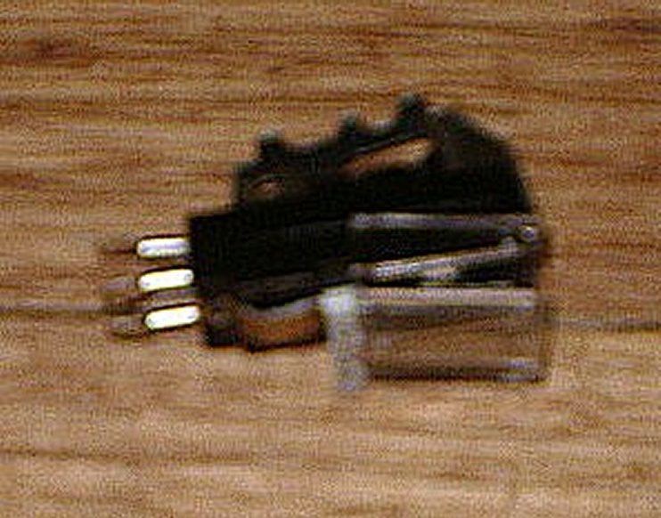 Compatible Ceramic Cartridge with Stylus for BSR and Garrard - Part # PC05, KC172
