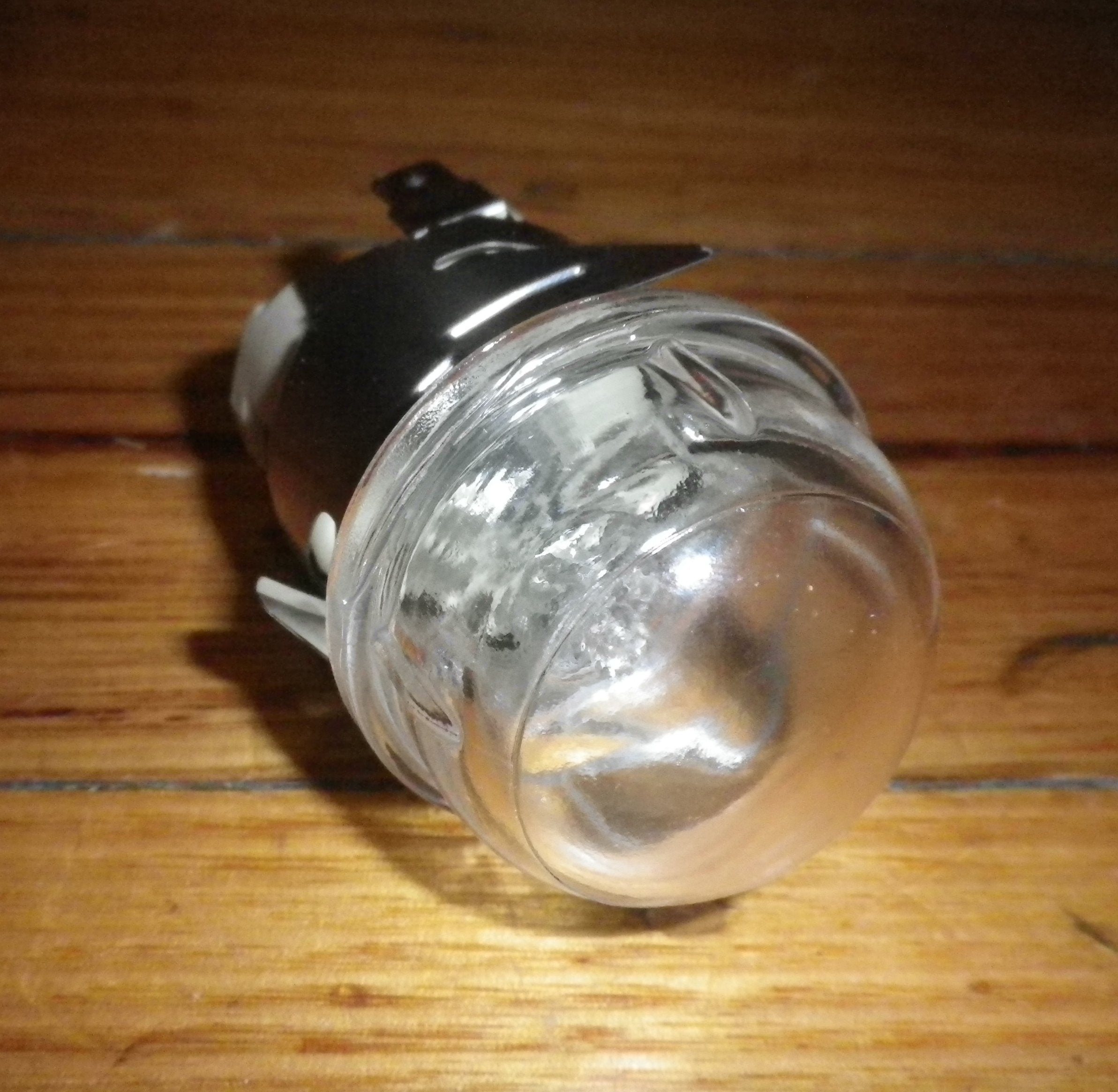 Westinghouse Halogen Oven Lamp Holder - Replacement Part No. 140072023058 for Various Oven Models