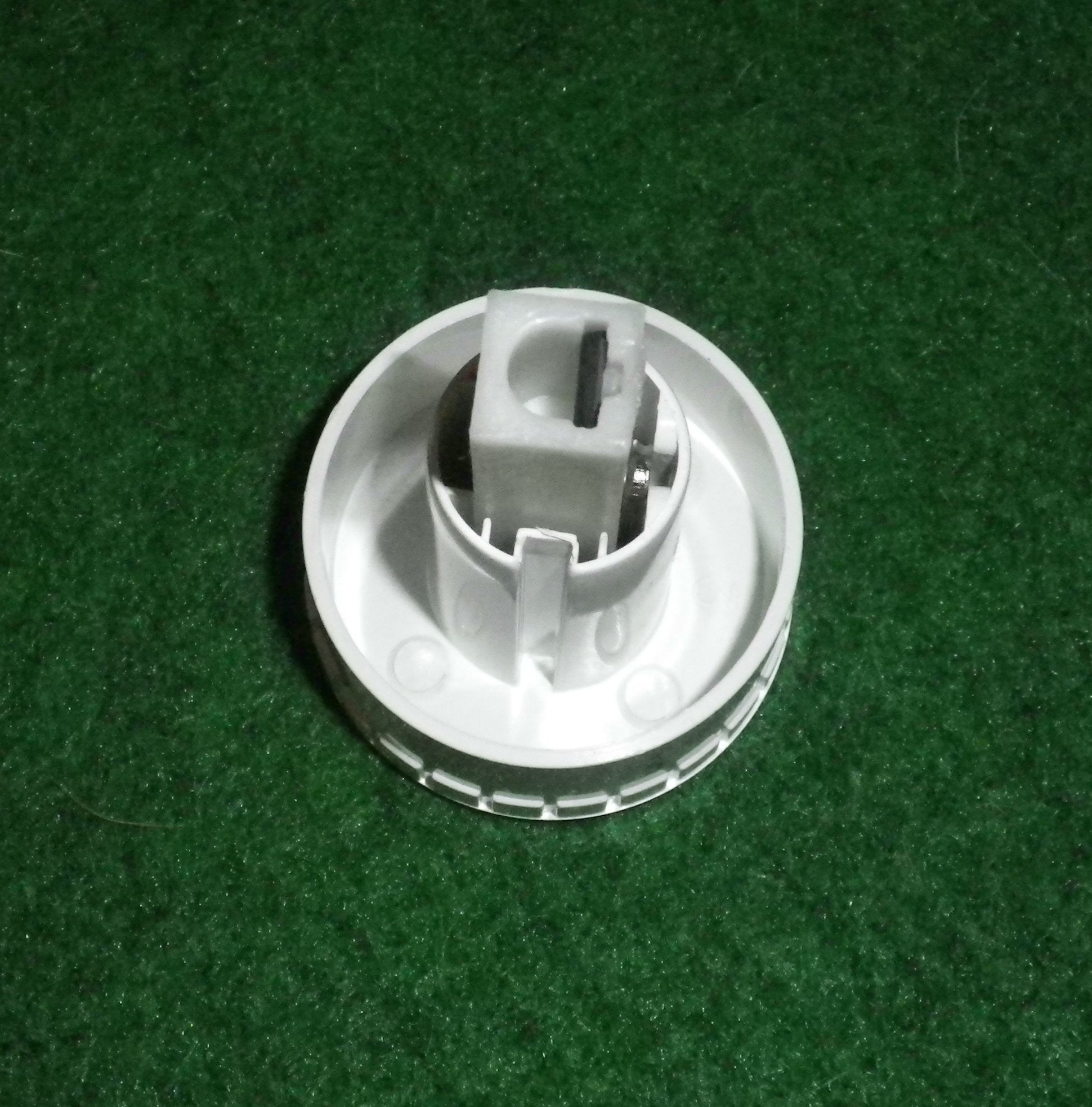 White Recessed Timer Knob for Dishwasher - Part No. 764972516