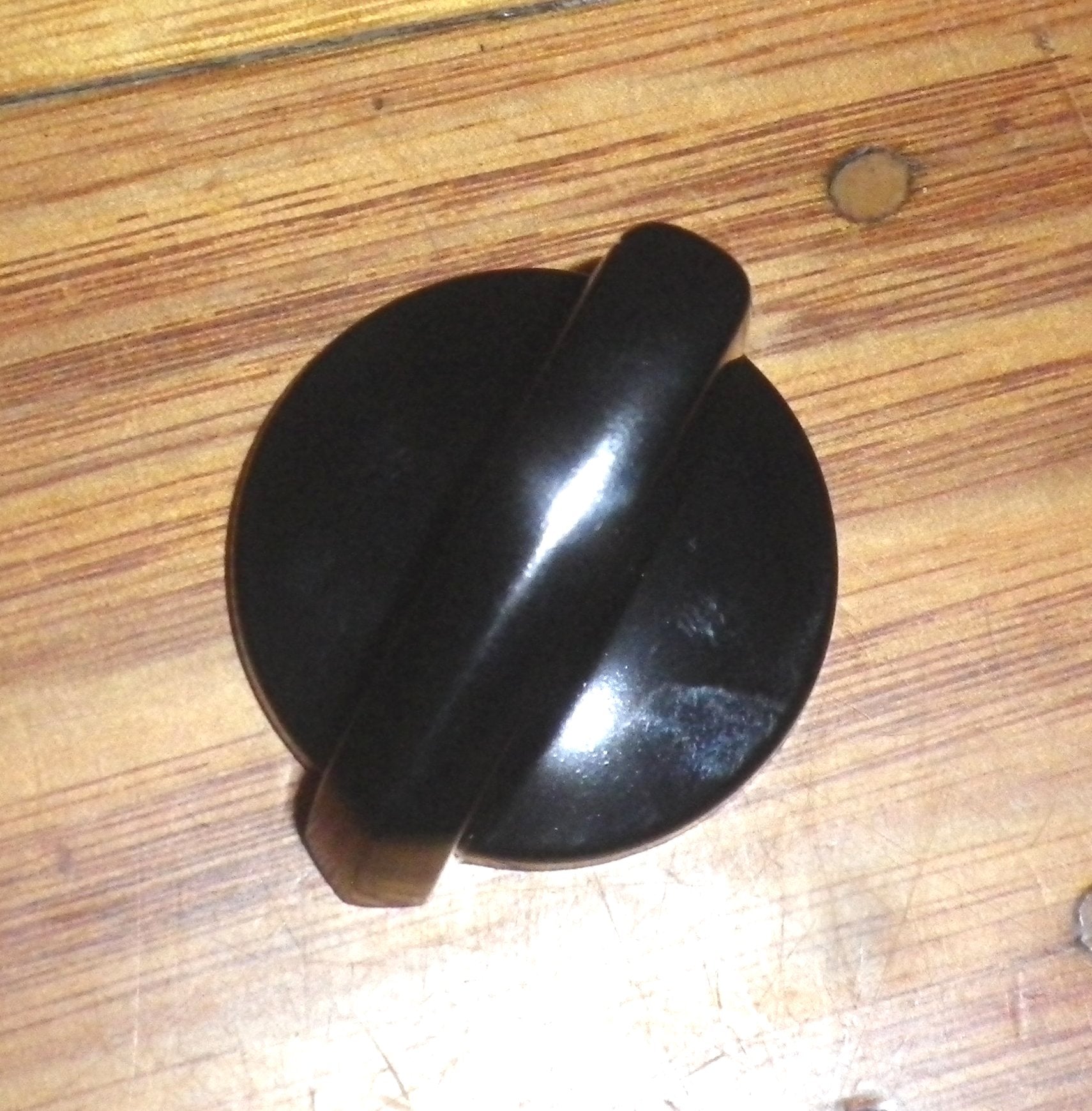Westinghouse PHP Series Black Electric Cooktop Control Knob Replacement - Genuine Part # 305470107