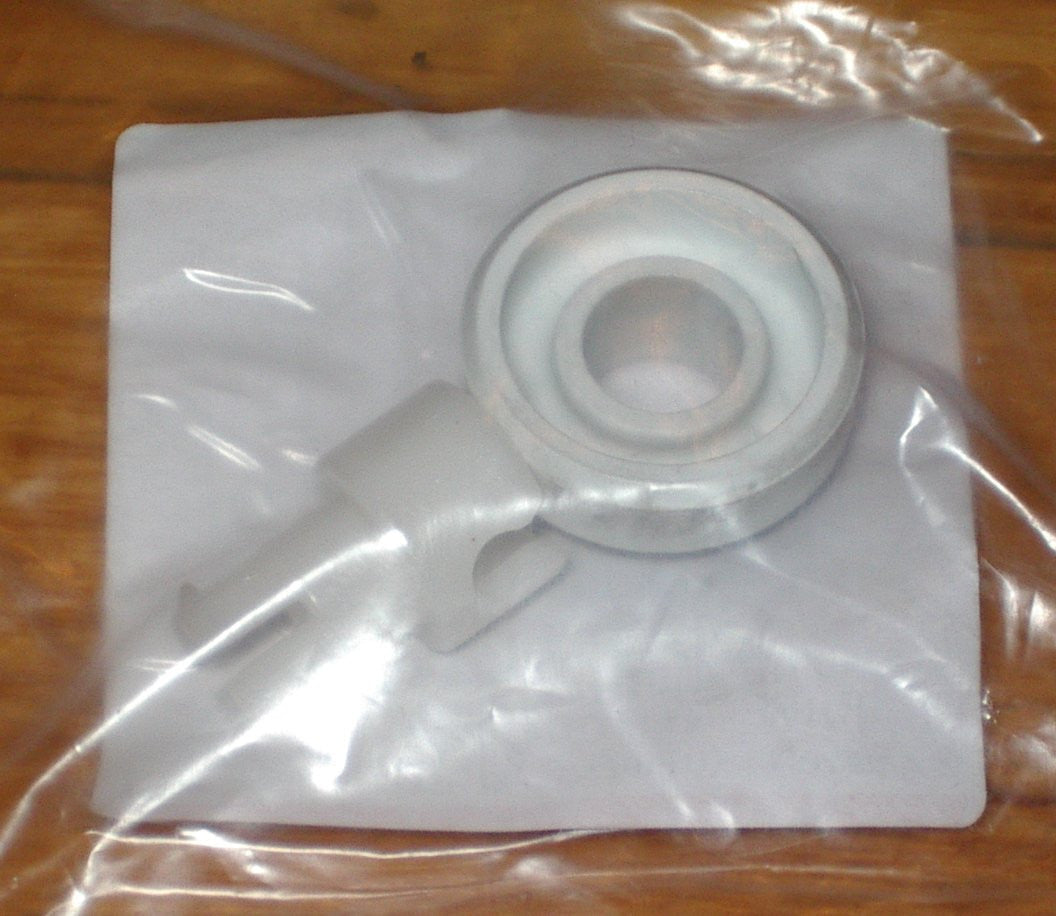 High - Quality White Upper Basket Wheel for Ariston, Indesit, and Asian Brand Dishwashers - Replacement Part # 104640