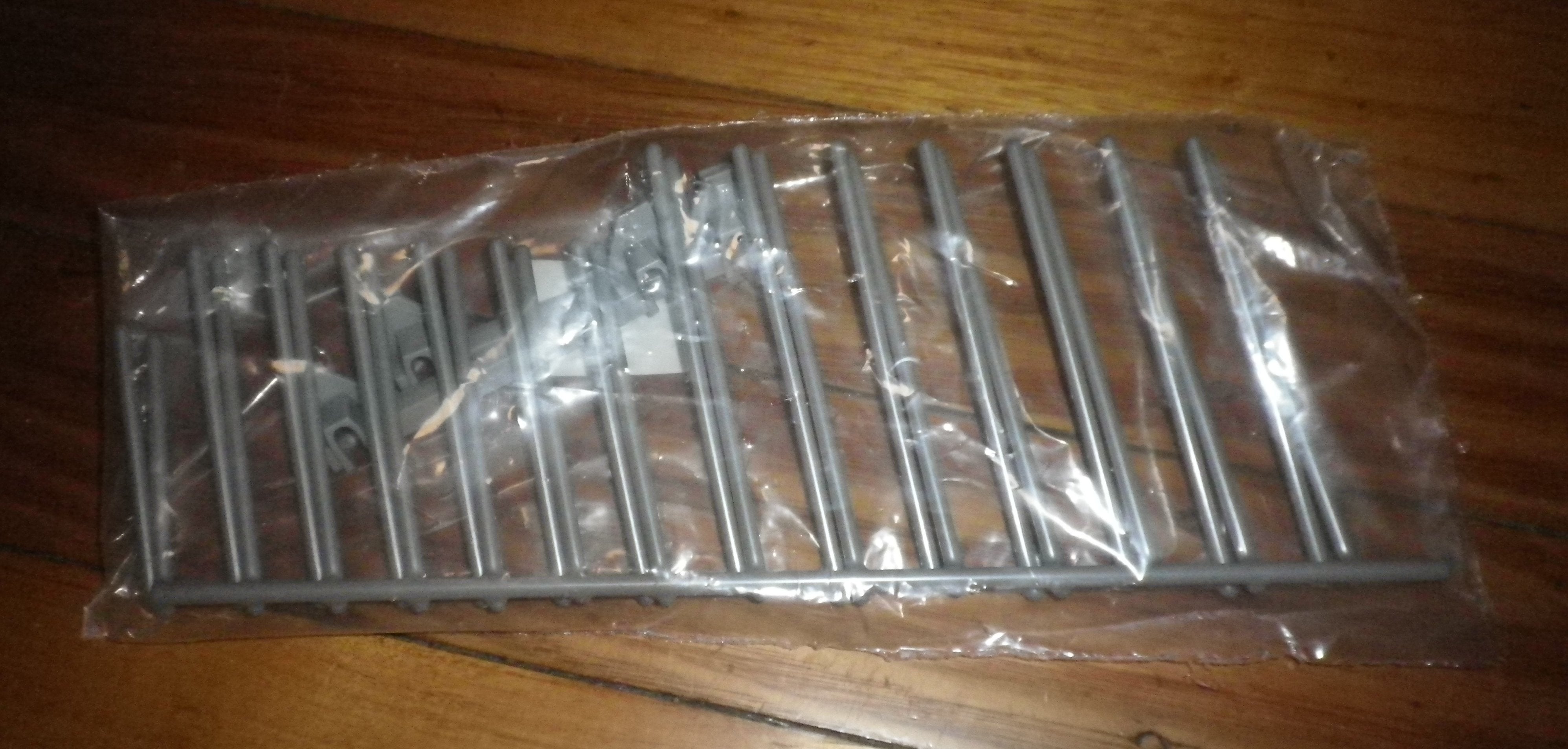 Fisher & Paykel Phase 7 DishDrawer Dishwasher Tray Tines and Clips (Part # FP512818)