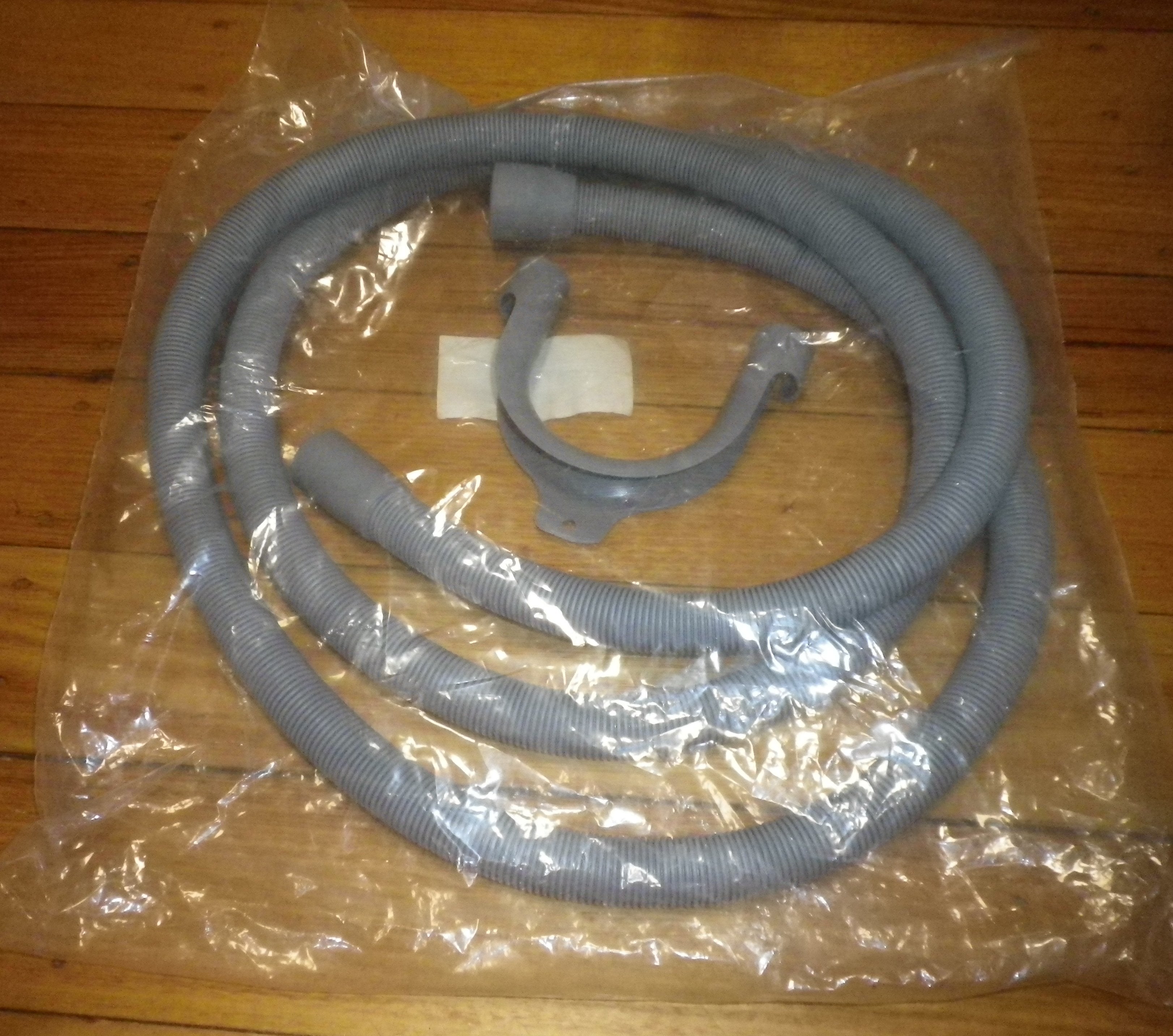 2.5m Universal Plastic Washing Machine Outlet Hose - Part ES5383