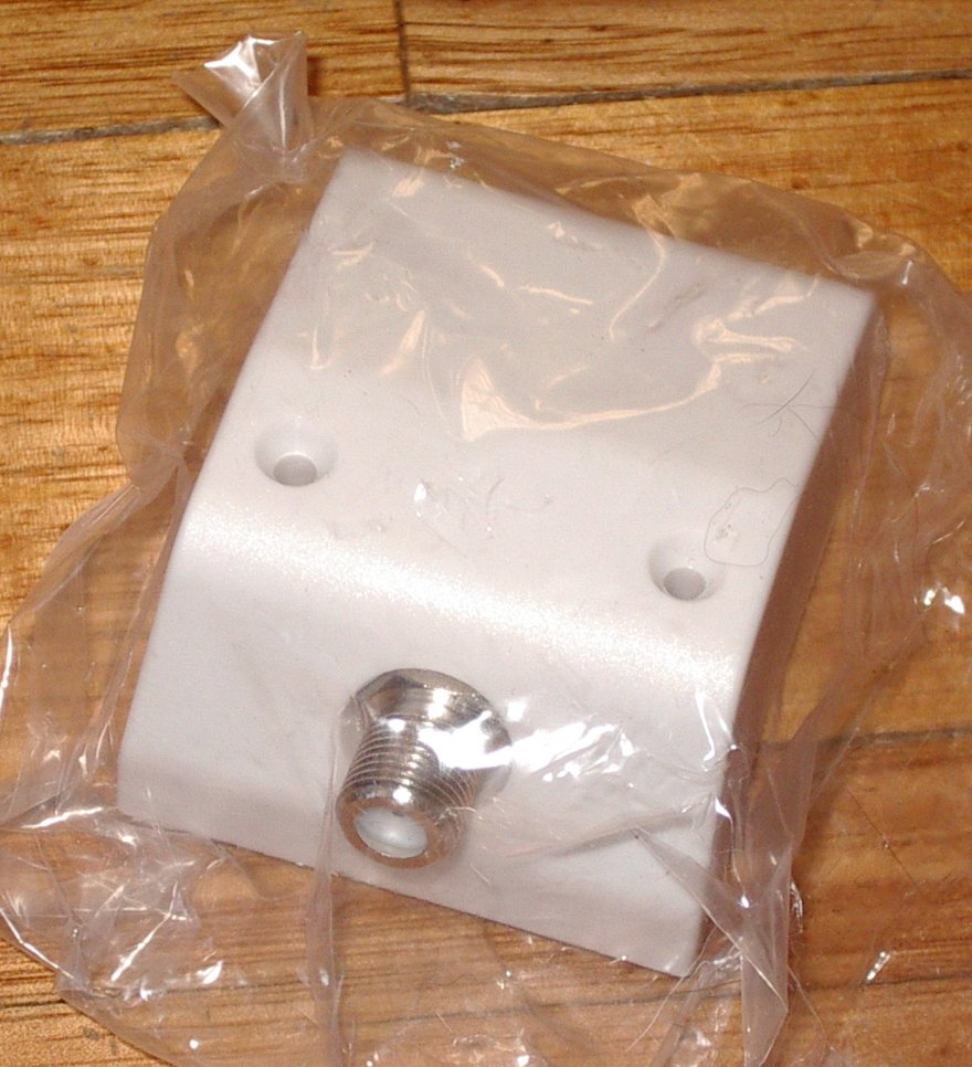 High - Quality F - Connector Coaxial Architrave Wall Socket - Part # TVS70S