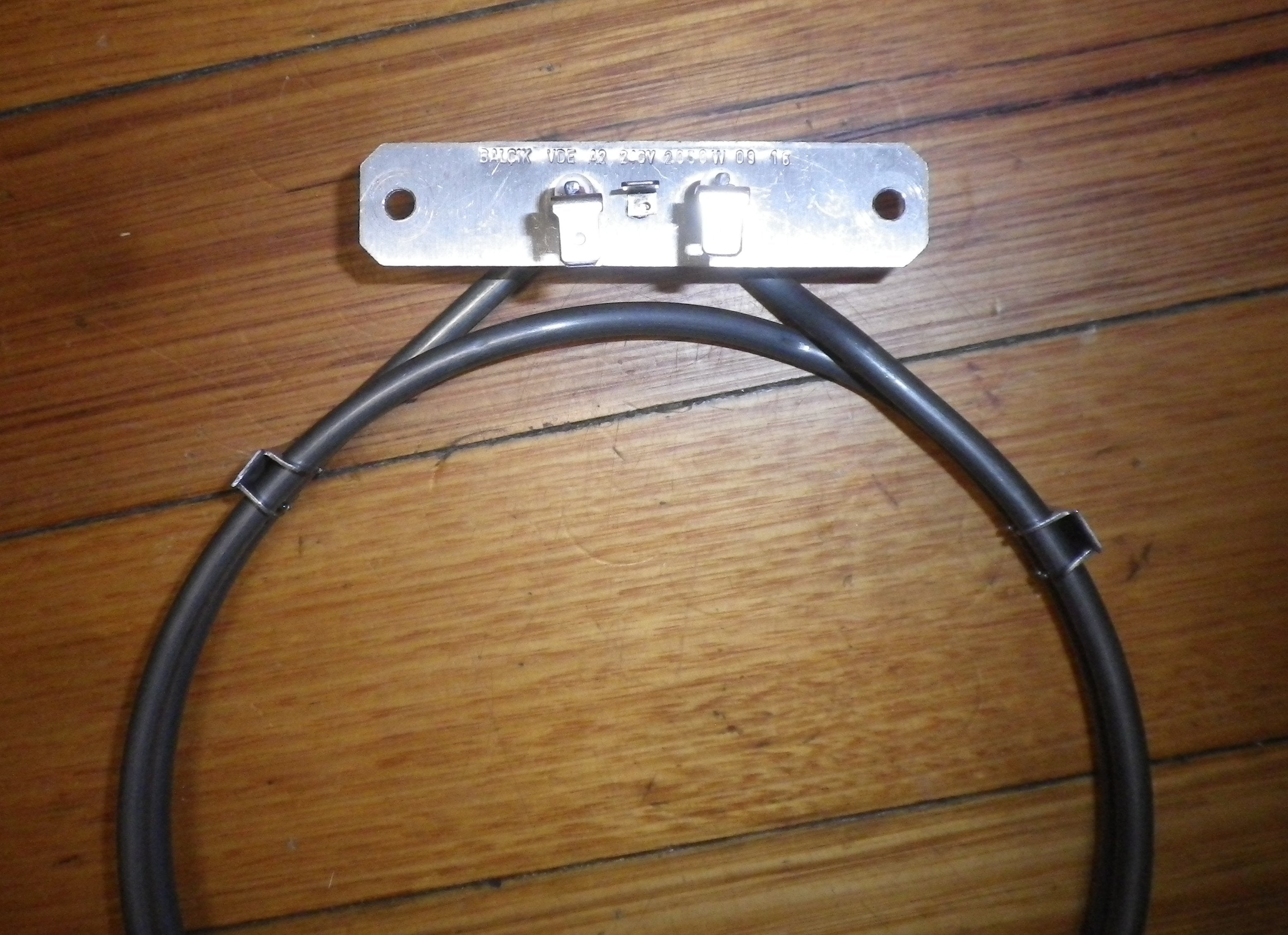 High - Quality Technika Compatible 2050 - Watt Fan - Forced Oven Heating Element - Part Number IM41 - 01