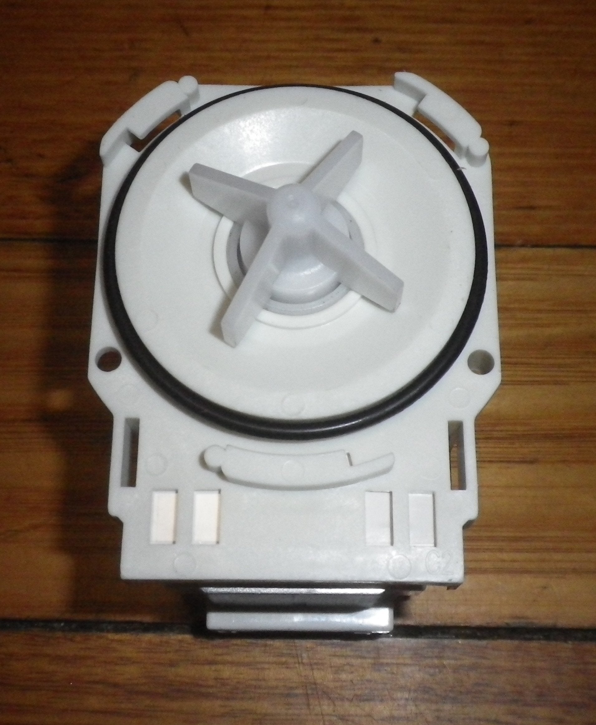 Dishlex DSF6105/DSF6106 Series 220 - 240V Drain Pump Motor Assembly #140000443212