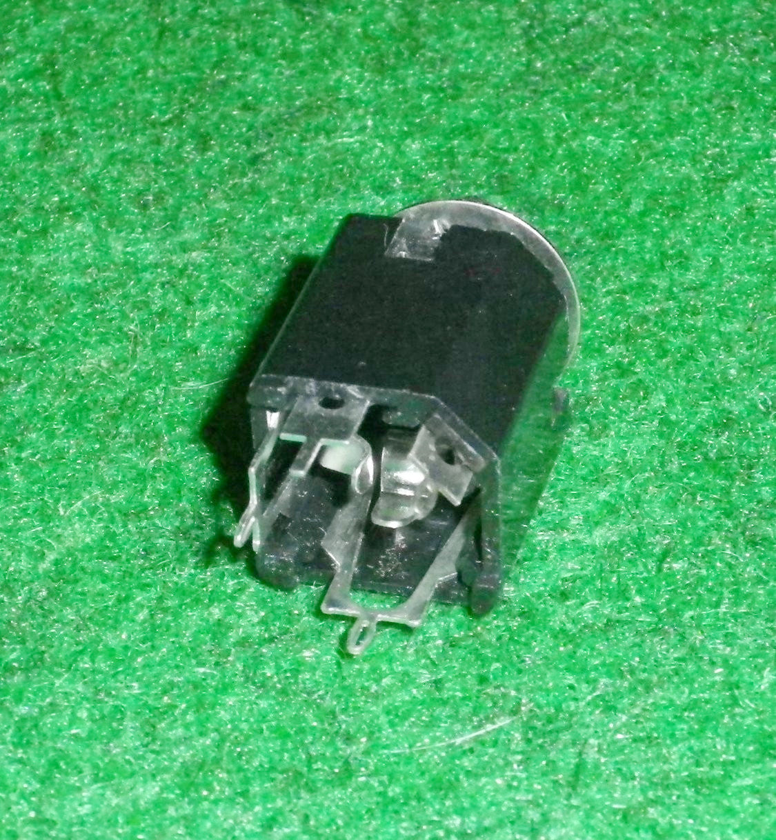 Switchcraft 6.3mm Insulated Stereo NC Switched Phone Socket for PCB Mount - Part # N113BPCSX
