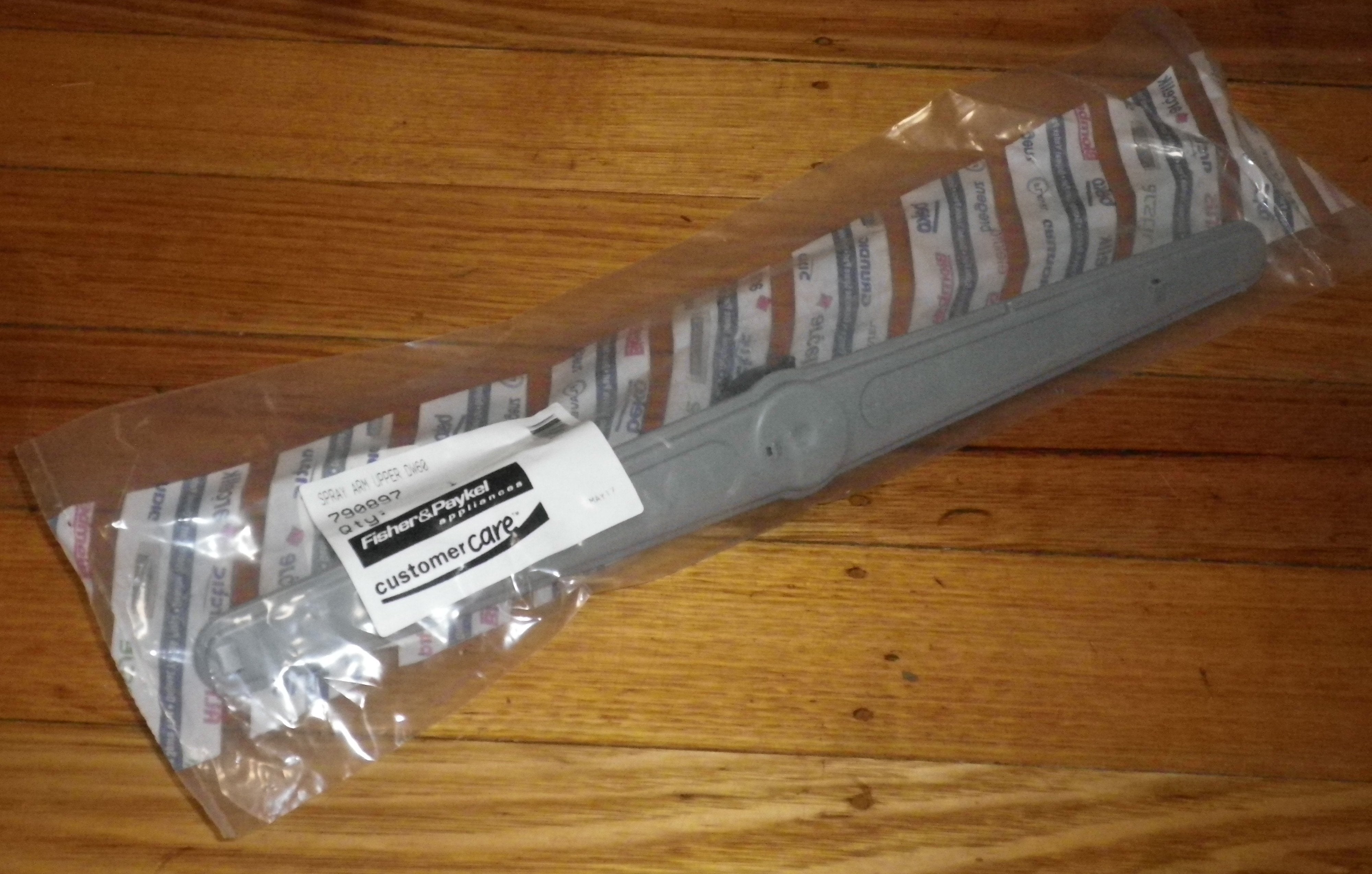 Fisher & Paykel DW60DOX Genuine Upper Spray Arm - Part # FP790897