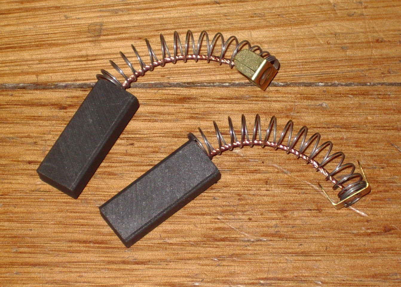 Domel 145mm Bypass Vac Motor Carbon Brushes (Pair) - Part # MCB004