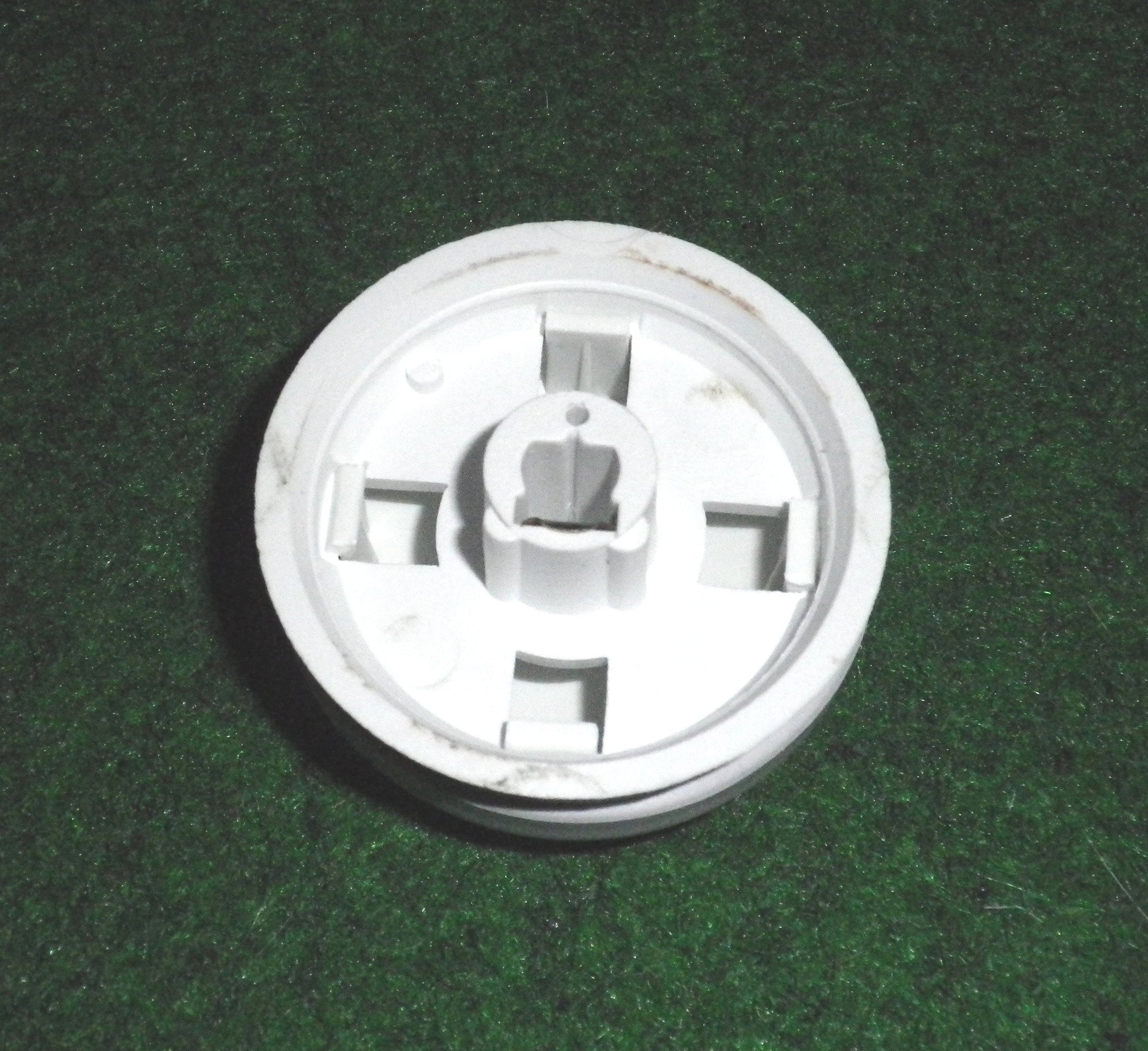 Westinghouse Authentic White Cooktop Burner Control Knob - Replacement Part # 0019007701