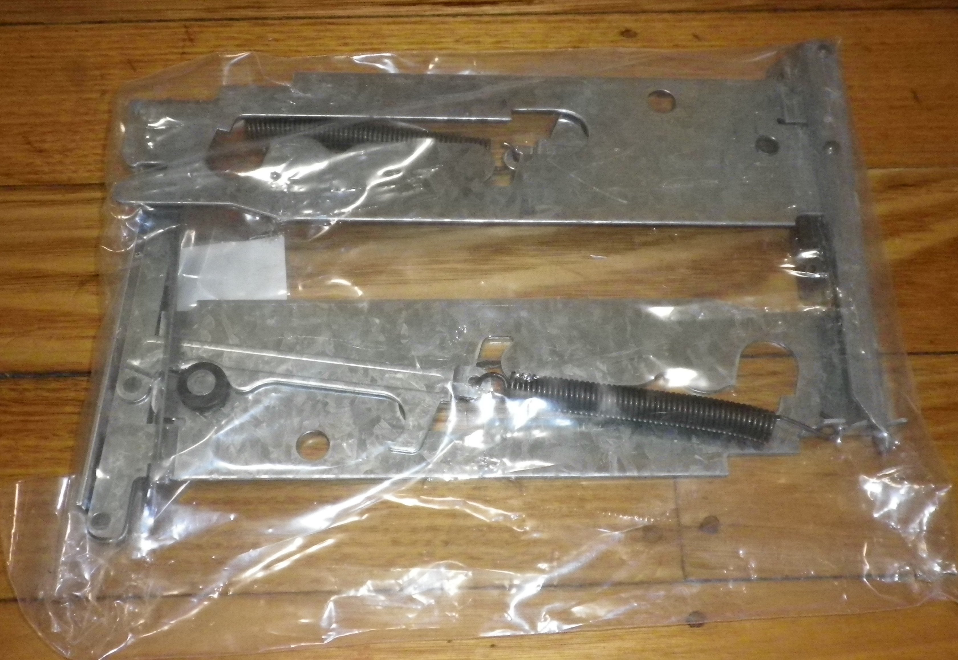 Chef Slimline Left & Right Hand Oven Door Hinge Set - Genuine Part #51751K