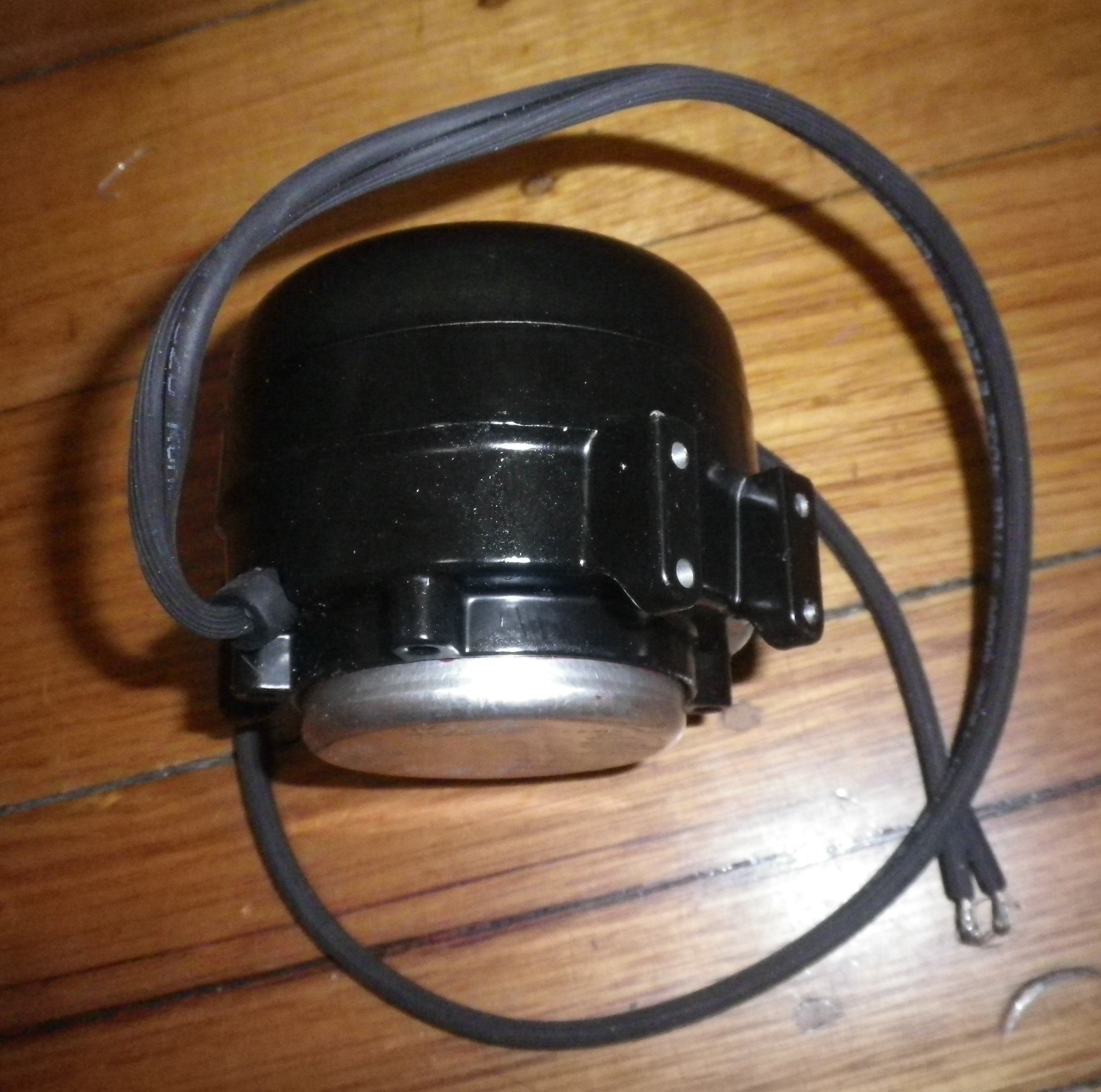 Fasco 9-Watt Clockwise Condenser Fan Motor for Refrigerators and Freezers - Part # RF605A, Equivalent to Fasco UB564