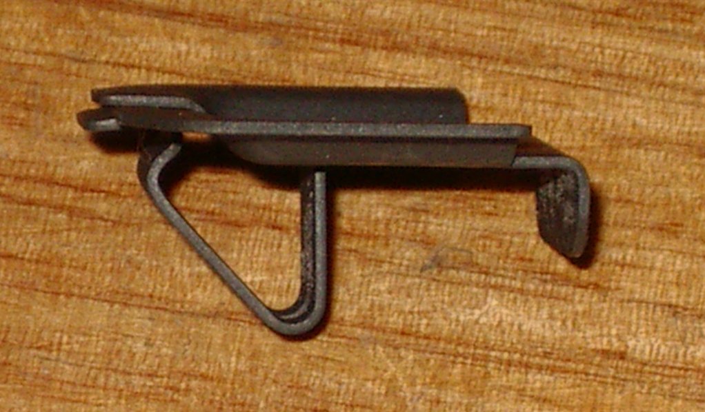 Westinghouse, Simpson, Chef Stove and Oven Element Retaining Clip - Replacement Part # 0125008345 (Replaces NZ71063)