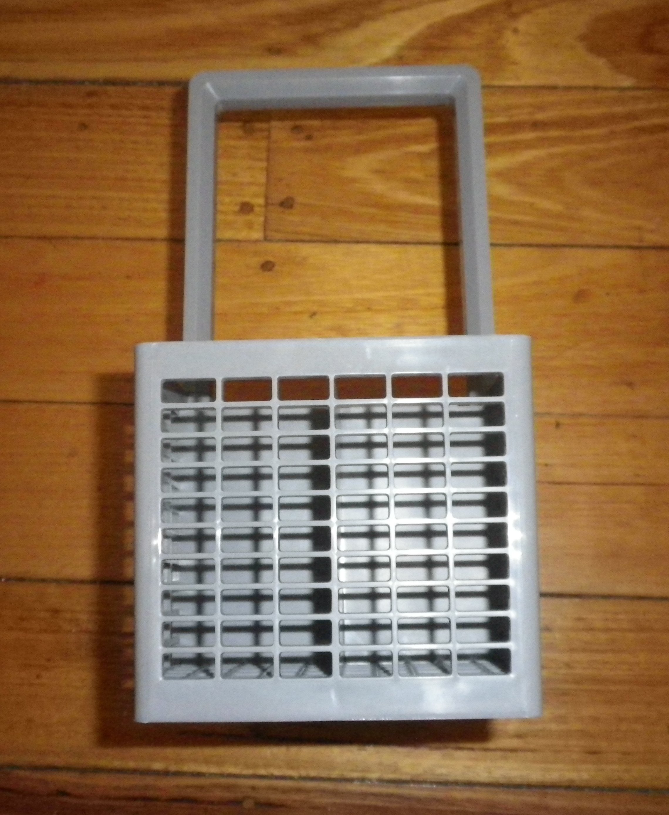 Fisher & Paykel DD60 Designer DishDrawer 6-Compartment Cutlery Basket - Part FP511870