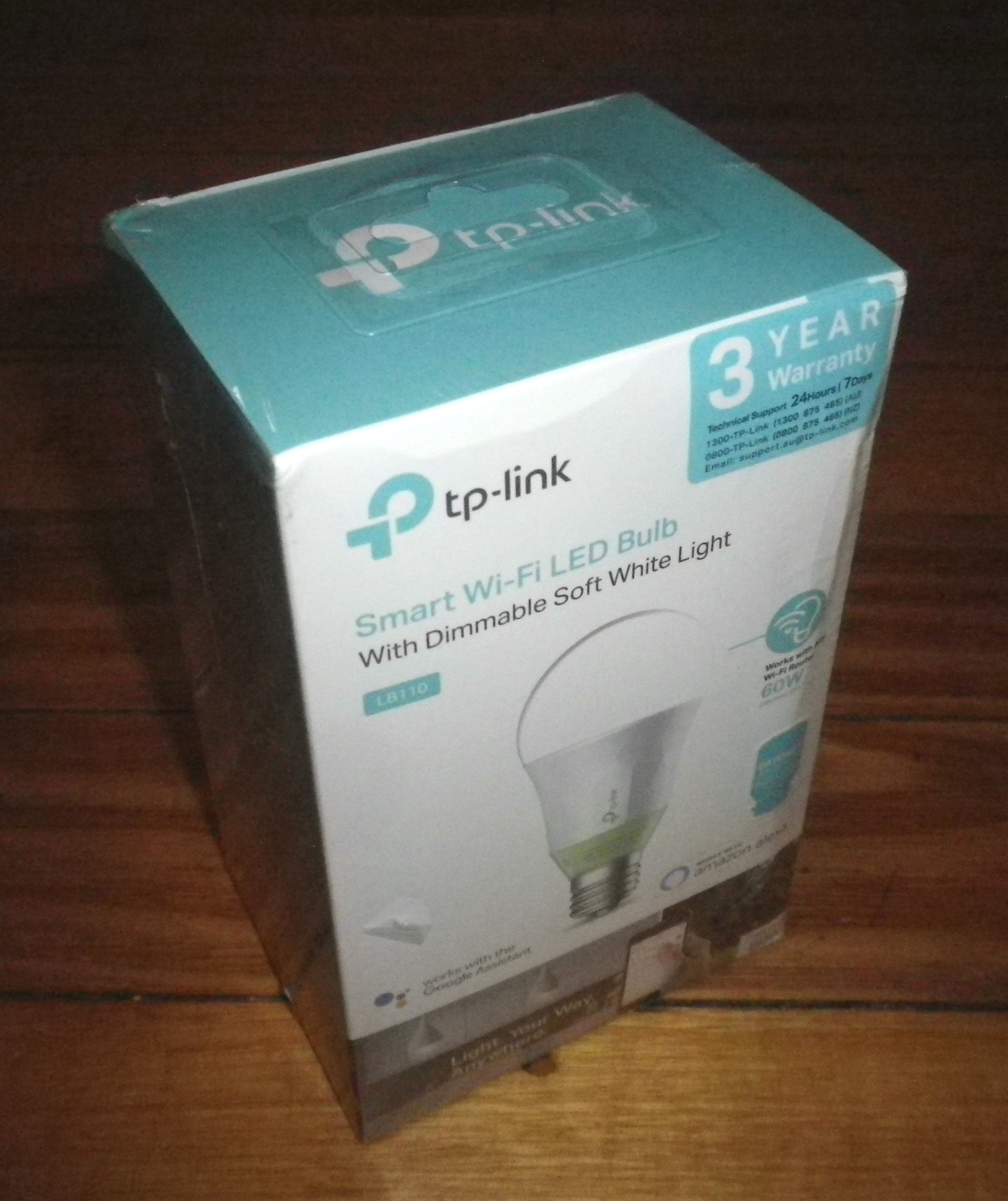 TP-Link Dimmable White Smart WiFi-Controlled 10-Watt 240-Volt ES/BC LED Globe - Model LB110