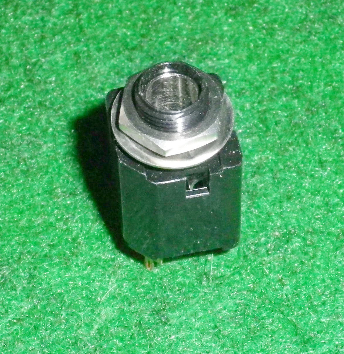 Switchcraft 6.3mm Insulated Stereo NC Switched Phone Socket for PCB Mount - Part # N113BPCSX