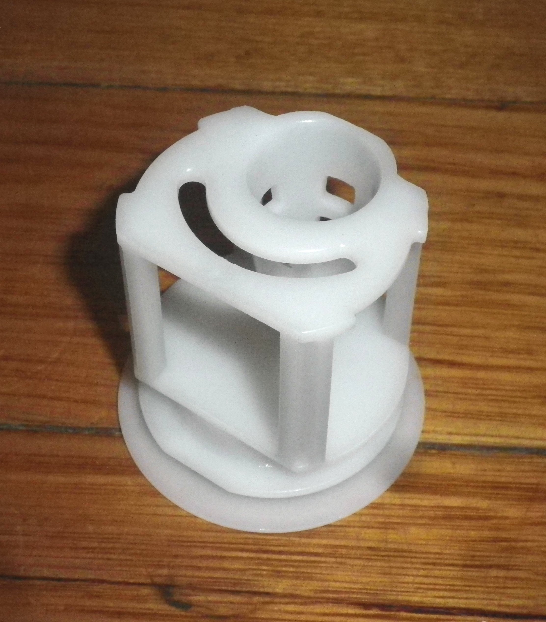Genuine Samsung Washer Pump Lint Filter Body - Part # DC63 - 00743A