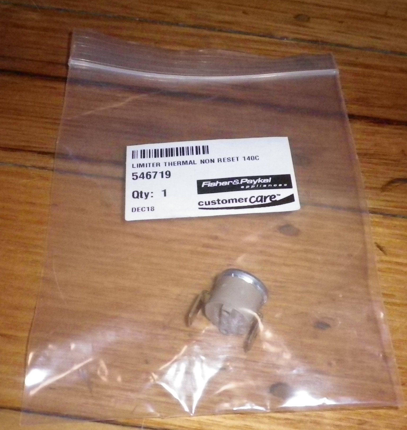 Fisher & Paykel 140 Degrees Celsius Normally Closed Thermal Cutout for Campini Built - in Ovens - Part Number FP546719