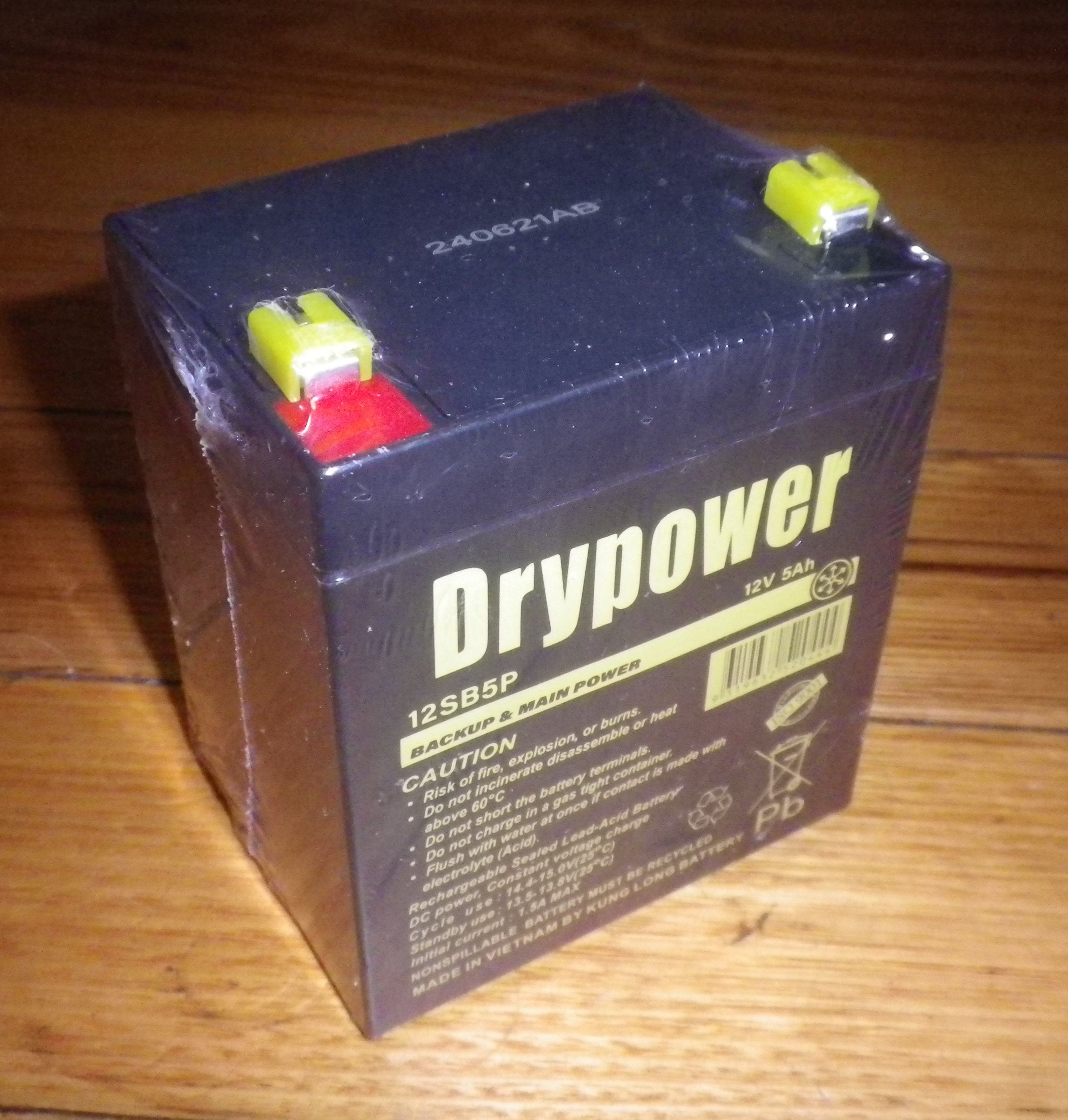 12V 5AH DryPower Sealed Lead Acid Battery with 4.8mm Spade Terminals - Part # 12SB5P