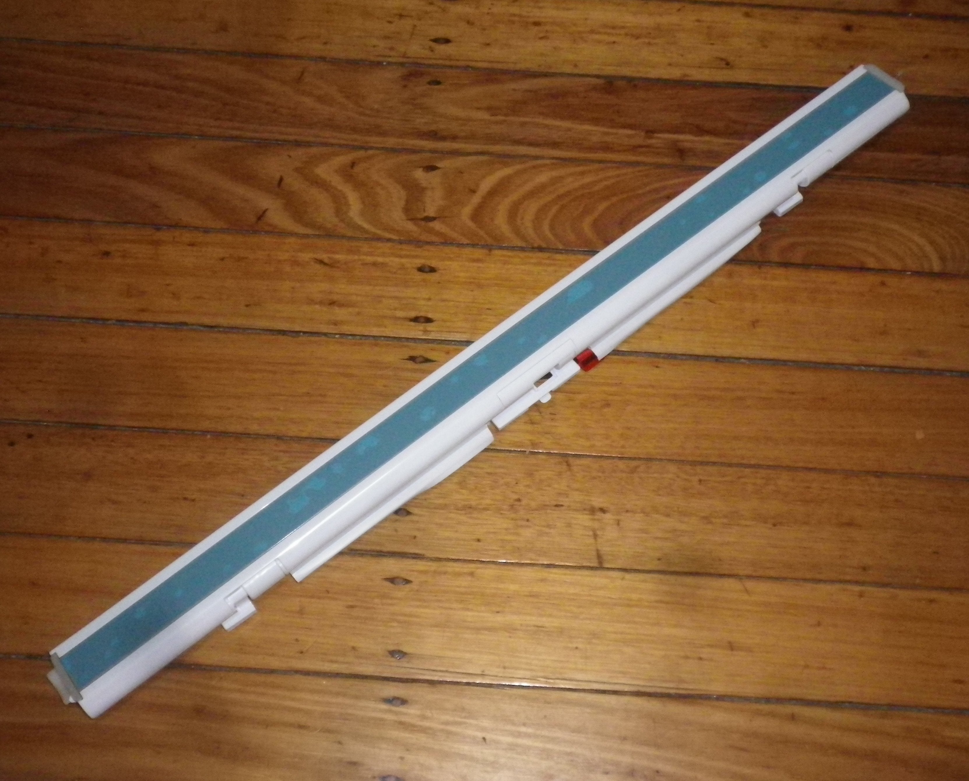 Samsung SRF679SWLS French Door Fridge Centre Closing Bar - Part DA97-14049D