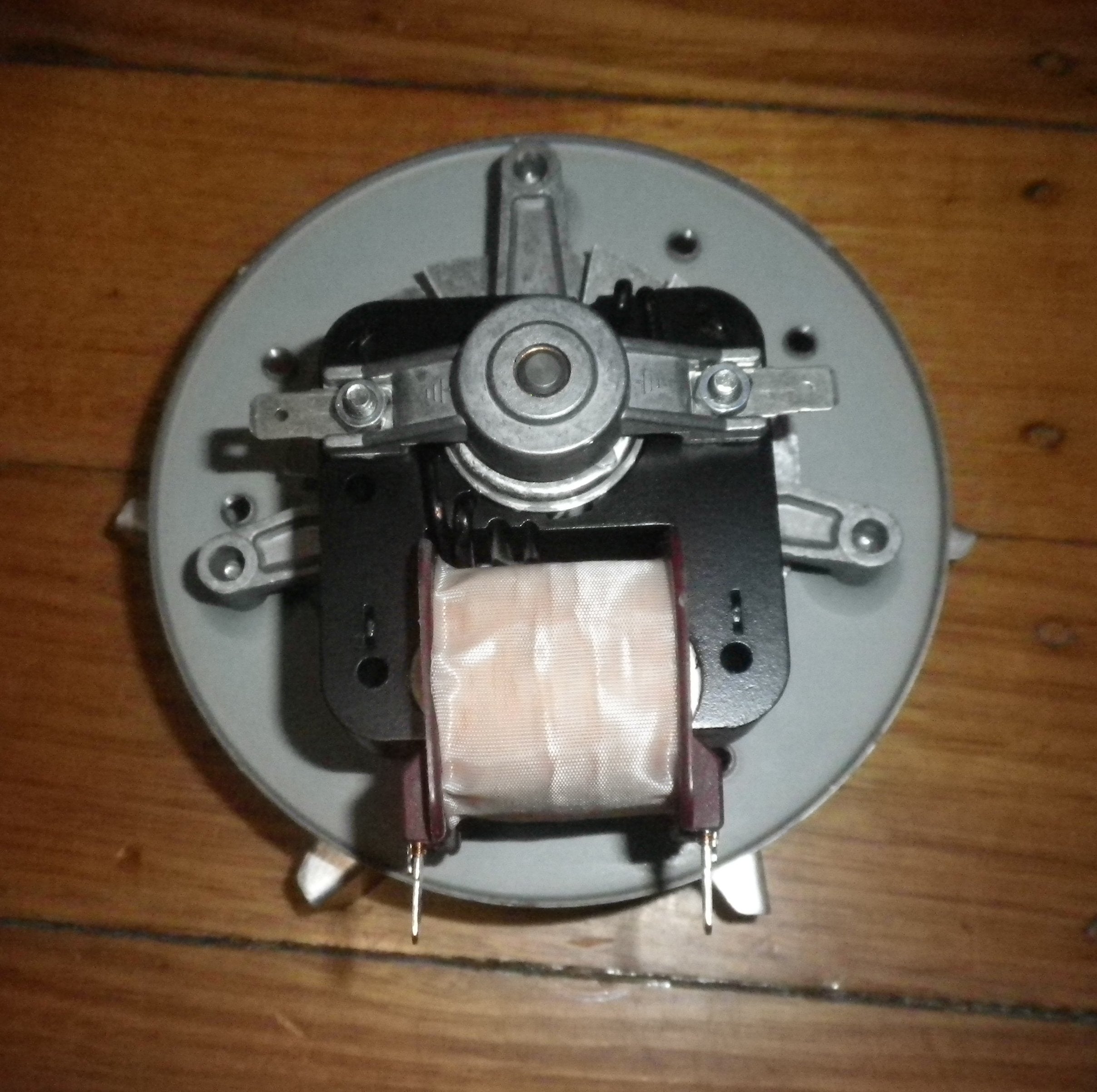 Universal 240VAC Fan-Forced Oven Fan Motor with Blade & Spacer - Part # 9683S