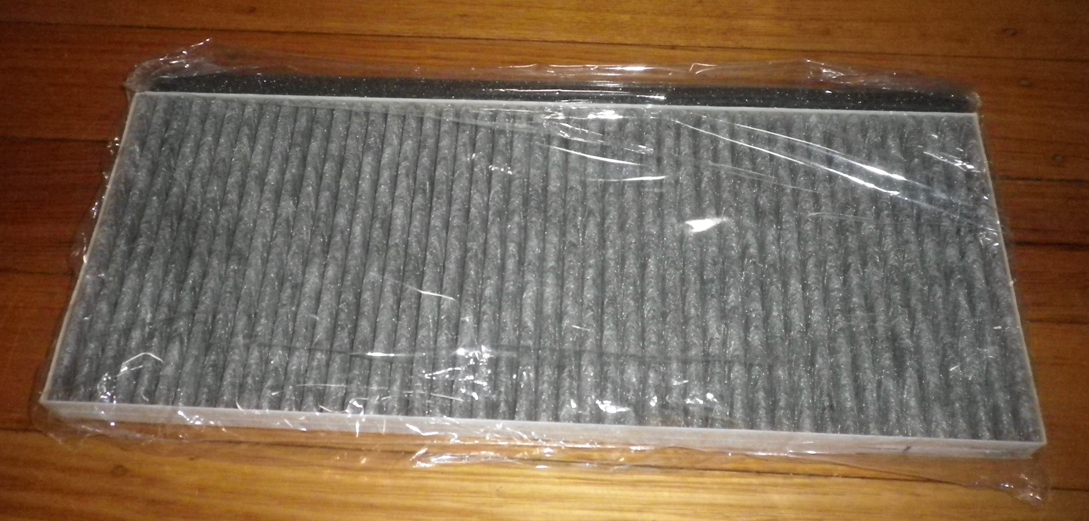 High - Quality Bosch, Blaupunkt, Siemens, Neff Compatible Rangehood Standard Odour Filter with Dimensions 46cm x 20cm - Part Numbers 17006837, 5Z51ITB1X4(00)