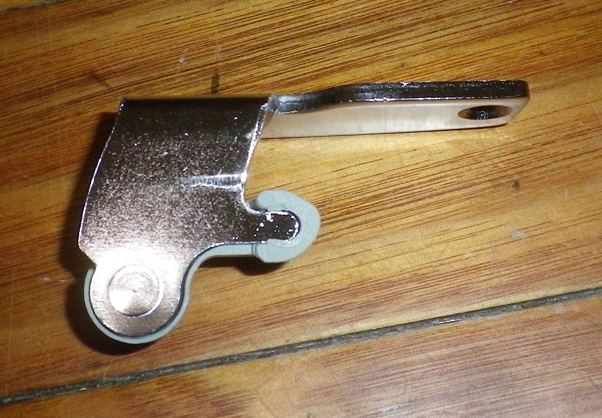 Fisher & Paykel Refrigerator Grey Right-Hand Door Hinge and Closing Cap - Replacement Part # FP881288