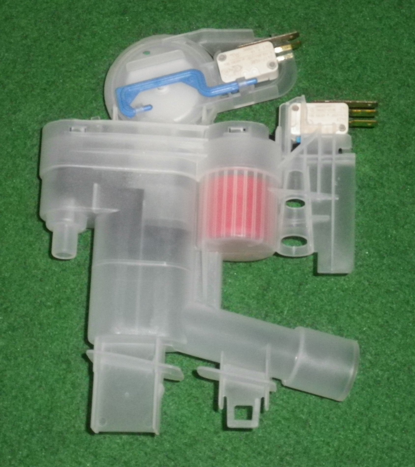 Bosch SGS Series Dishwasher Water Level Chamber Fill Switch Assembly - Replacement Part # 499068