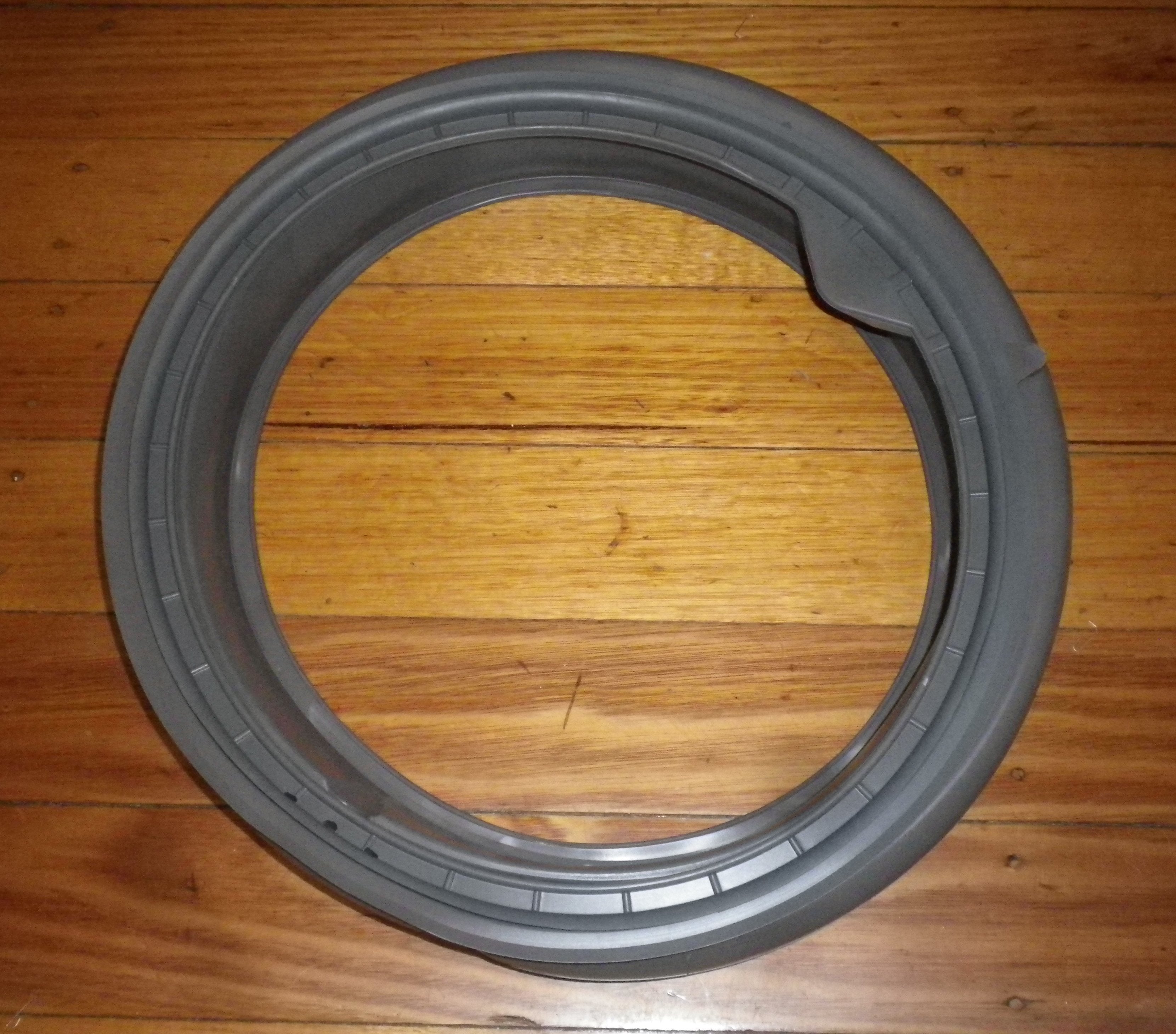Ariston Front Loader Washing Machine Door Gasket - Model N84WAU, Part Numbers C00525723 and A525723