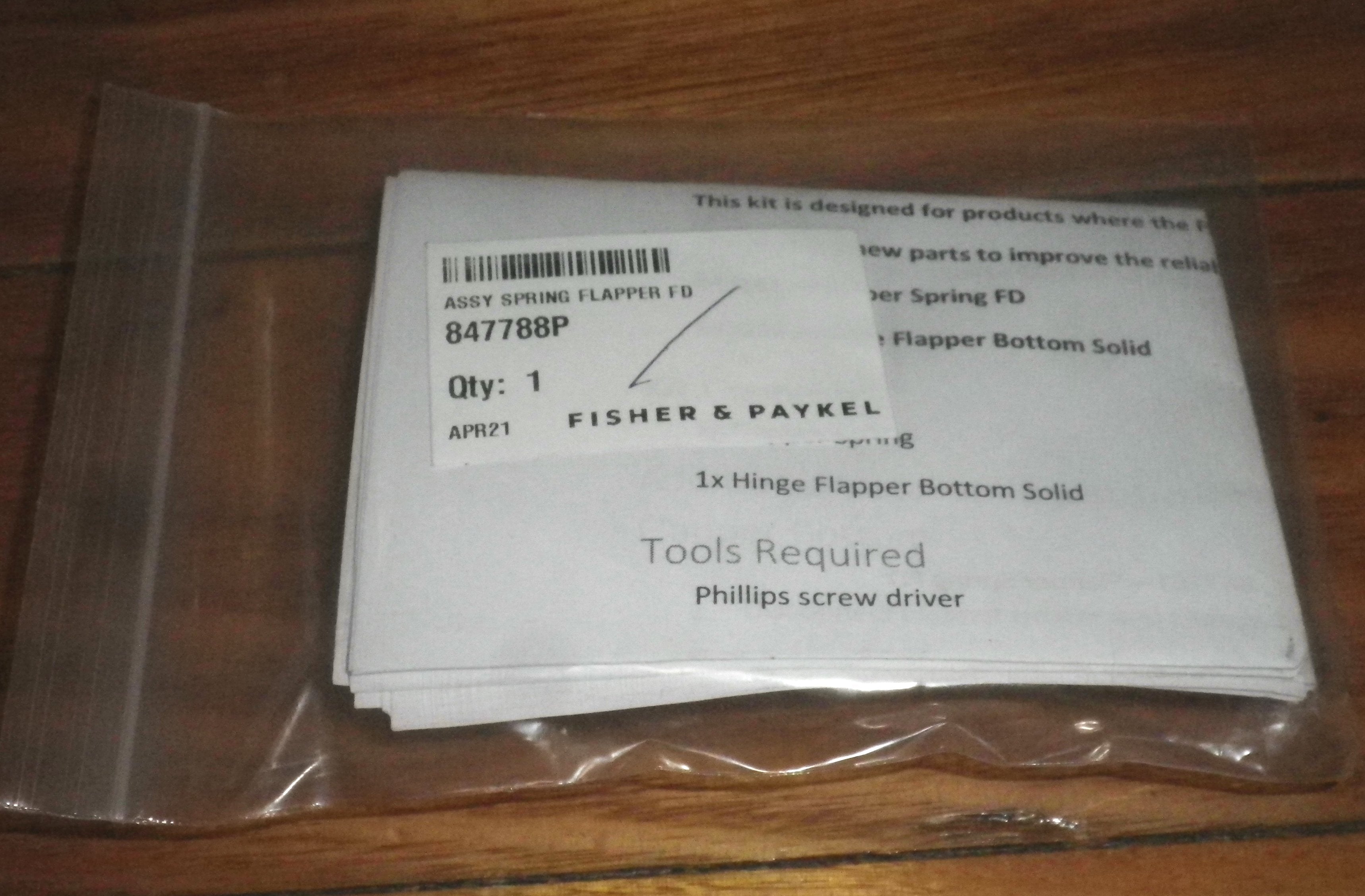 Fisher & Paykel French Door Fridge Centre Closing Bar Spring Kit - Part FP847788P