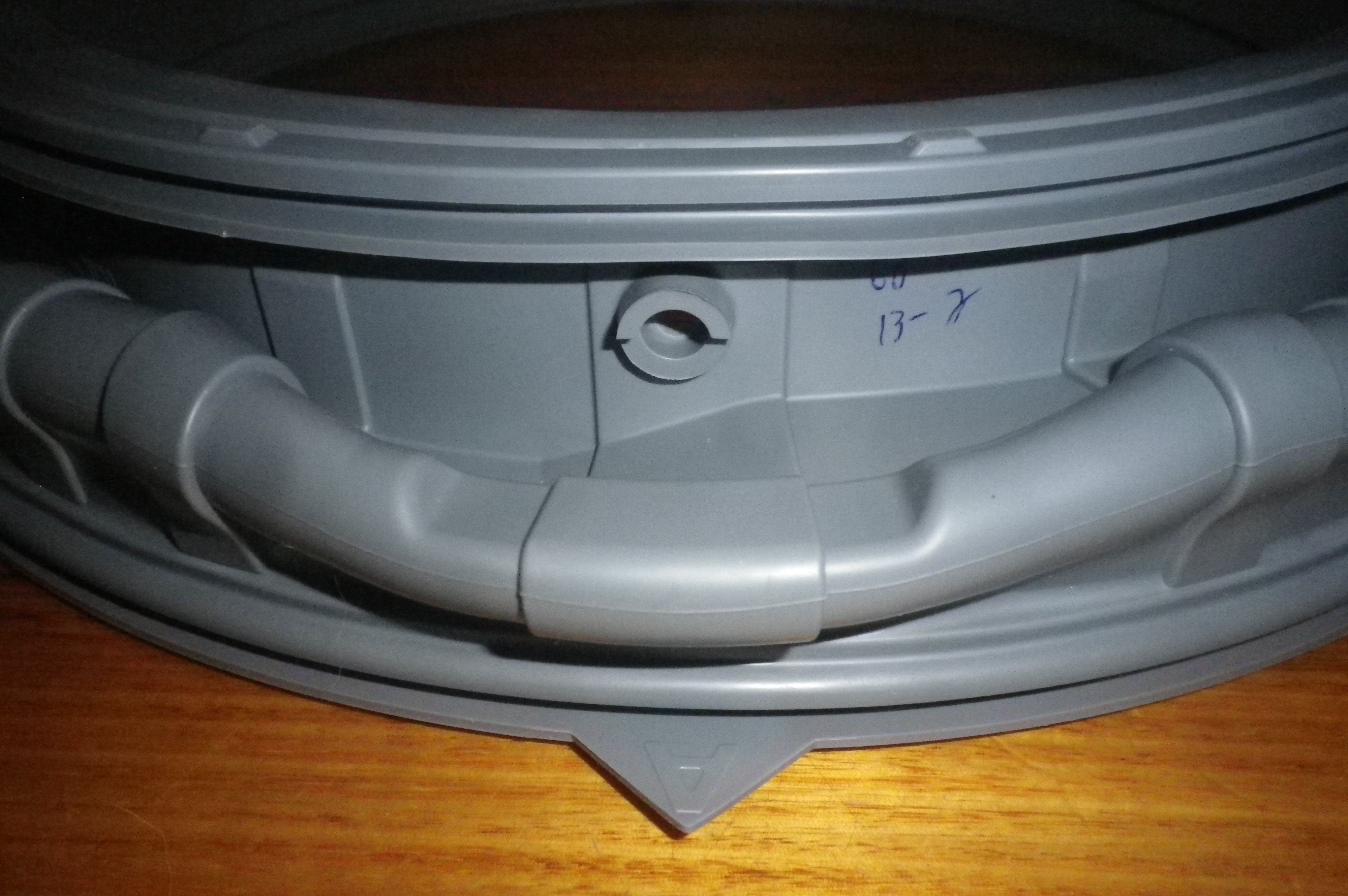 High - Quality Tub Shell Door Gasket for Samsung Front Loader Washing Machines - Compatible with Models WW12TP04DSH/SA, WW12TP54DSH/SA, and Part # DC64 - 04030A