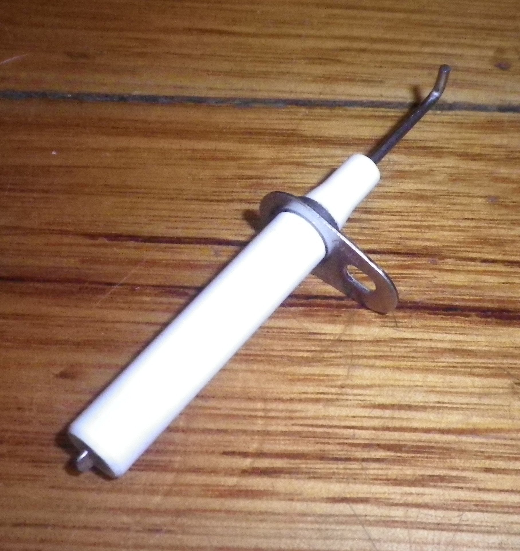 Westinghouse & Chef Gas Stove Oven Early Ignition Electrode - Part # 0049001165