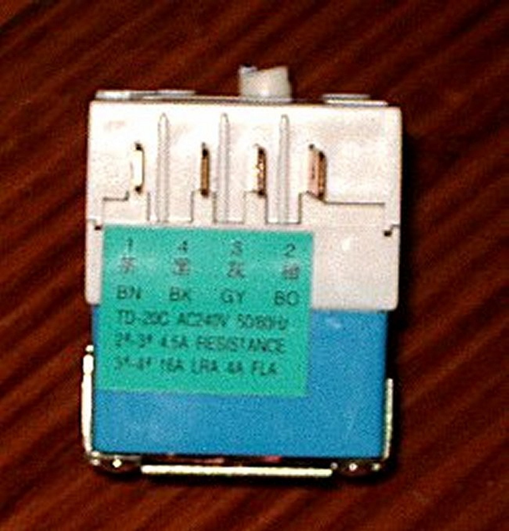 Universal Defrost Timer (Part # RF017D) for Whirlpool & Samsung Fridges