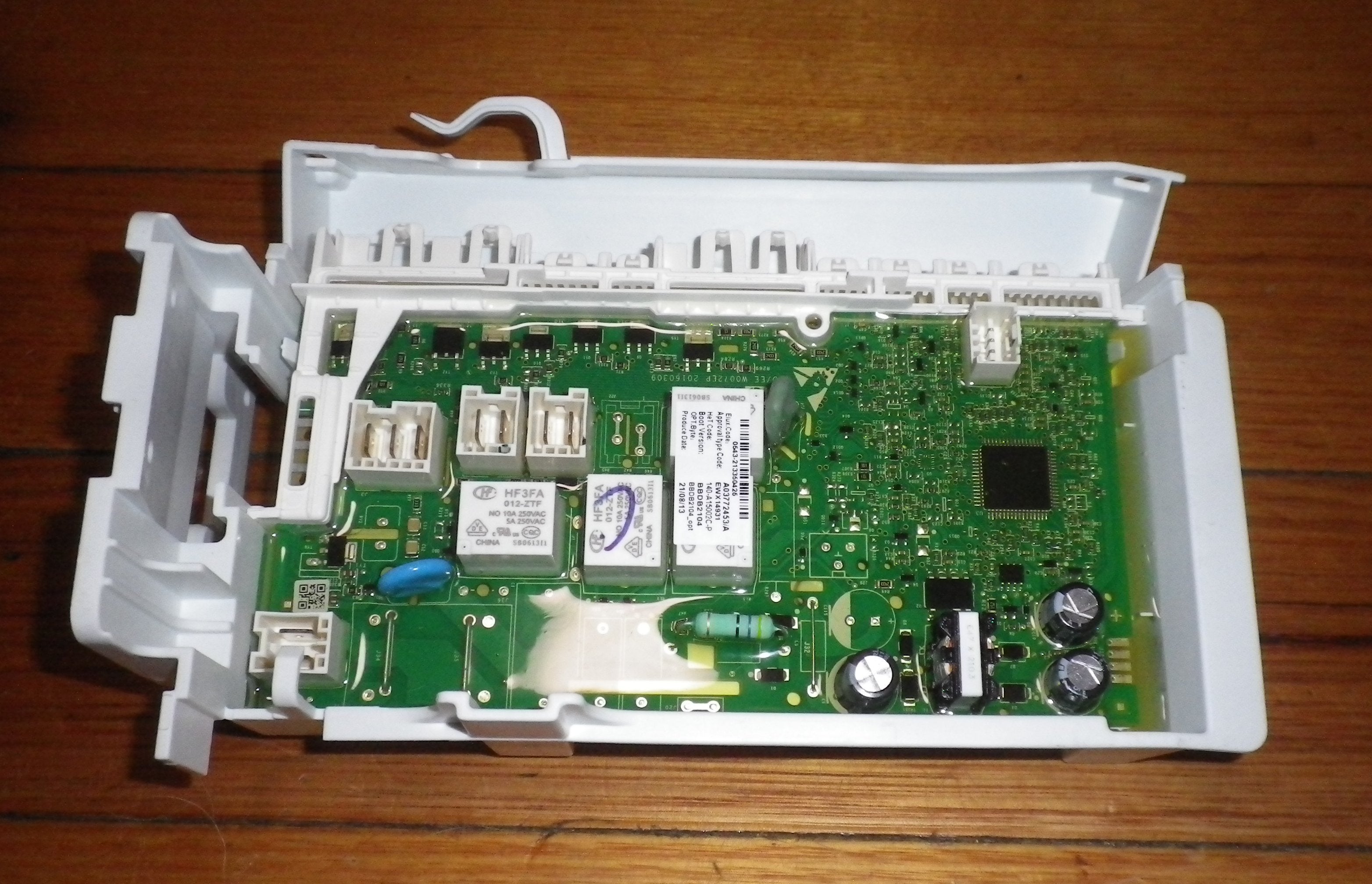 Westinghouse Front Loader Washer and Dryer Genuine Main Control PCB Module - Product Part Number 973914900980009