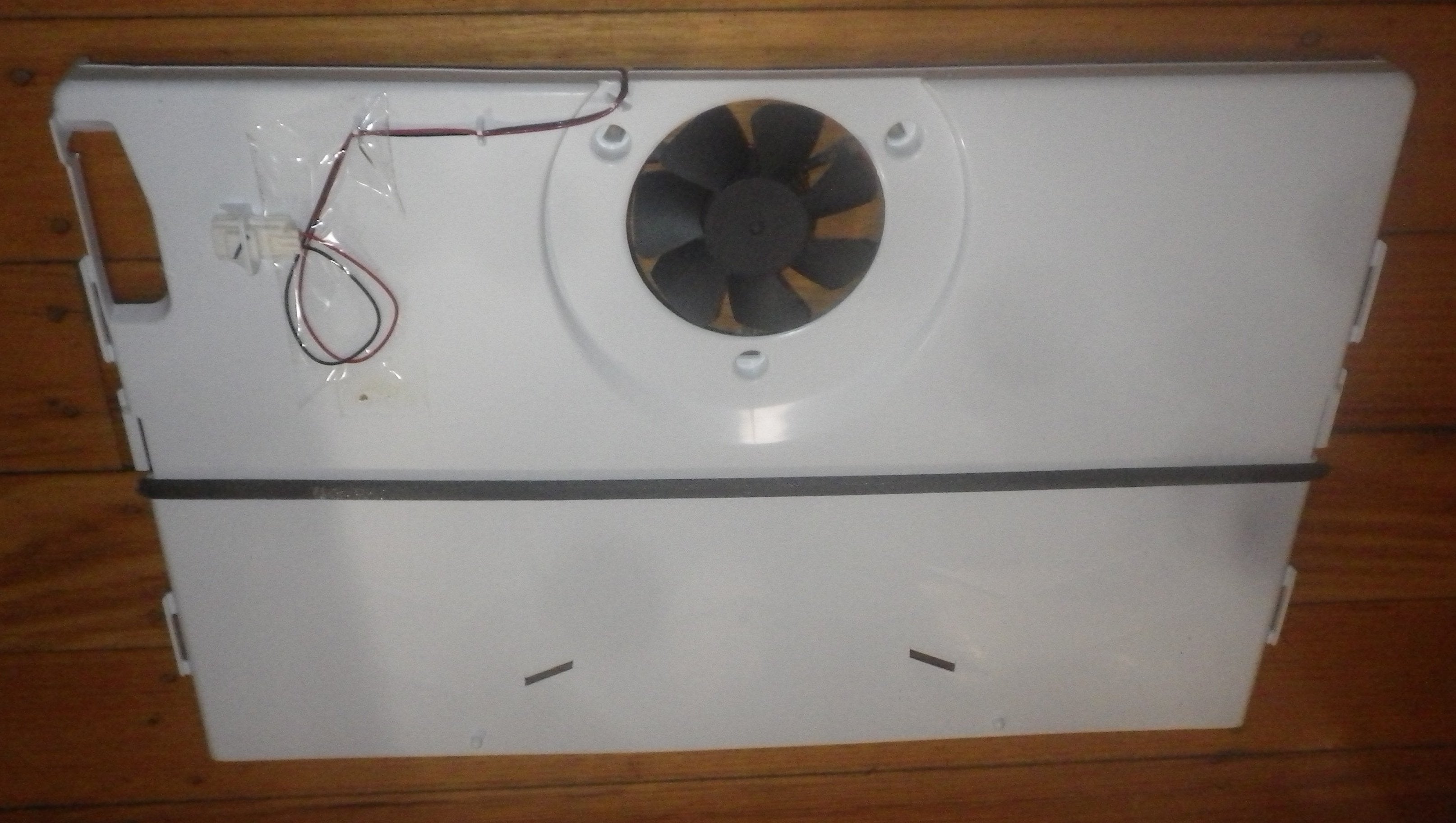Fisher & Paykel E411T Refrigerator's Freezer Compartment Replacement Fan Motor - Part # FP306094P