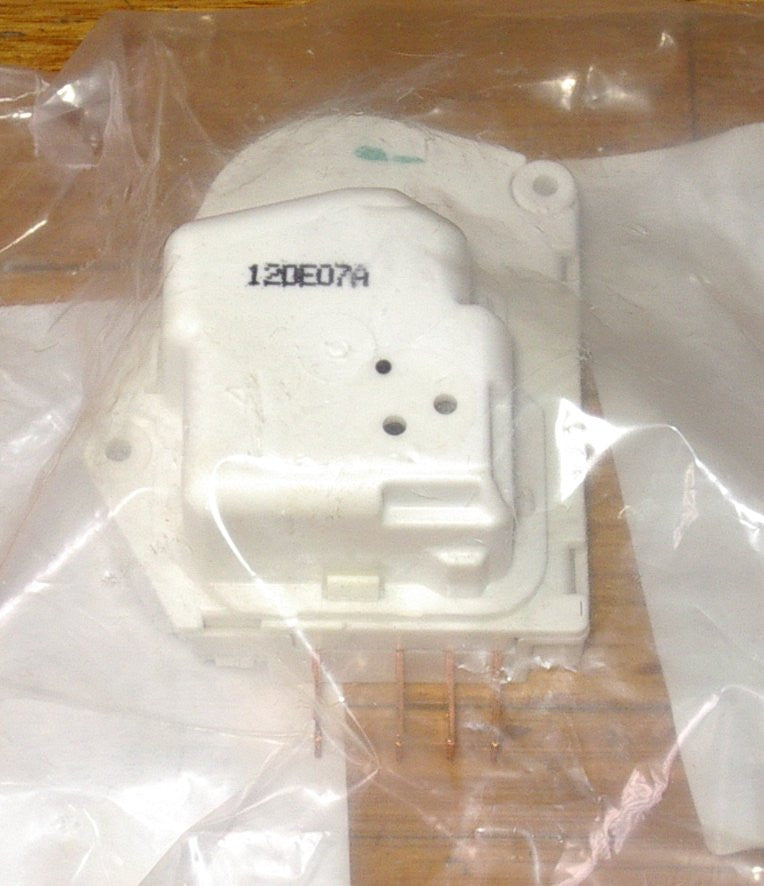 Admiral, Hoover, Norge No-Frost Fridge Defrost Timer - Part 50073260
