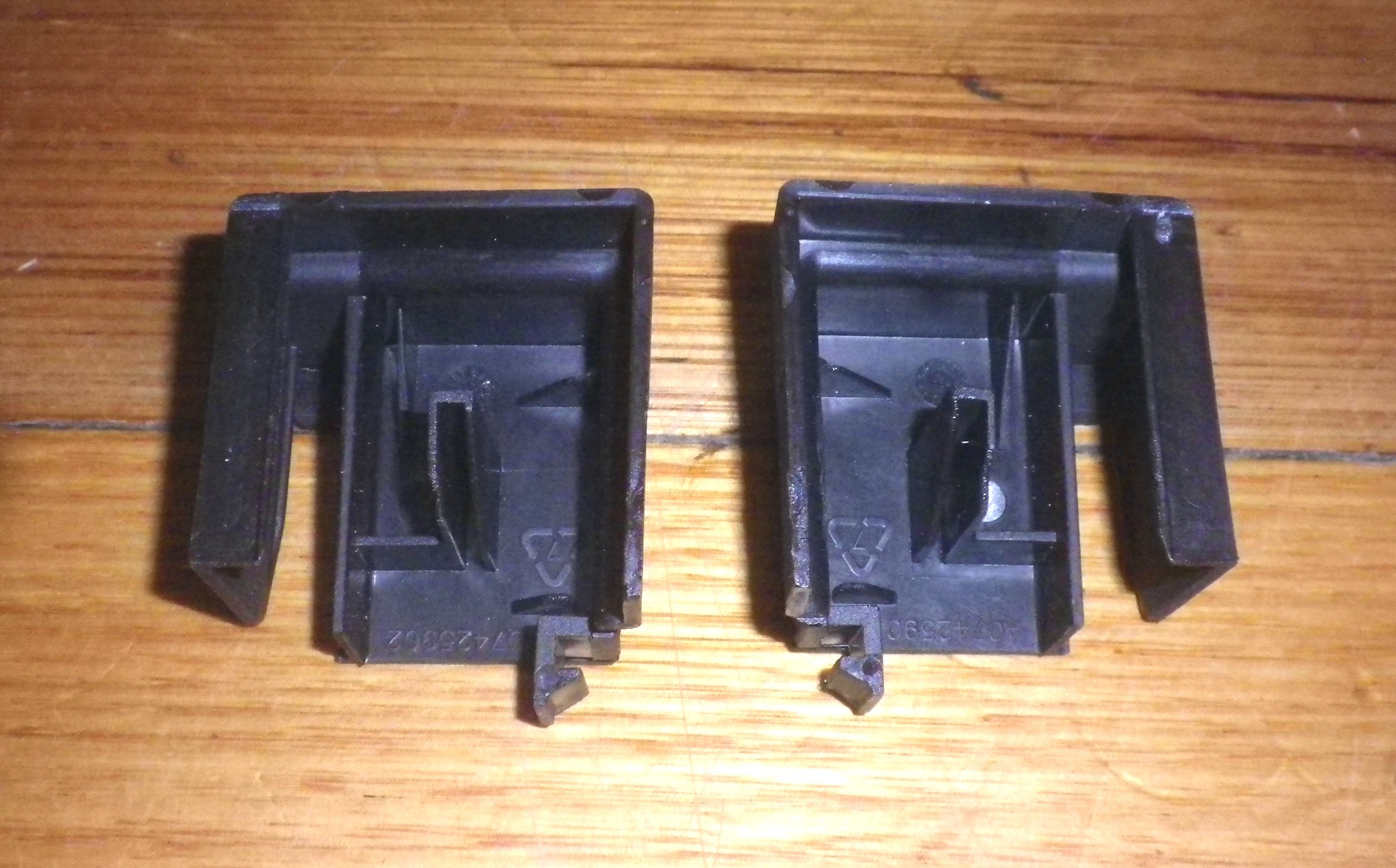 Chef Black CFE & CFG Series Oven Door Top Cap Set - Genuine Part #140074259031