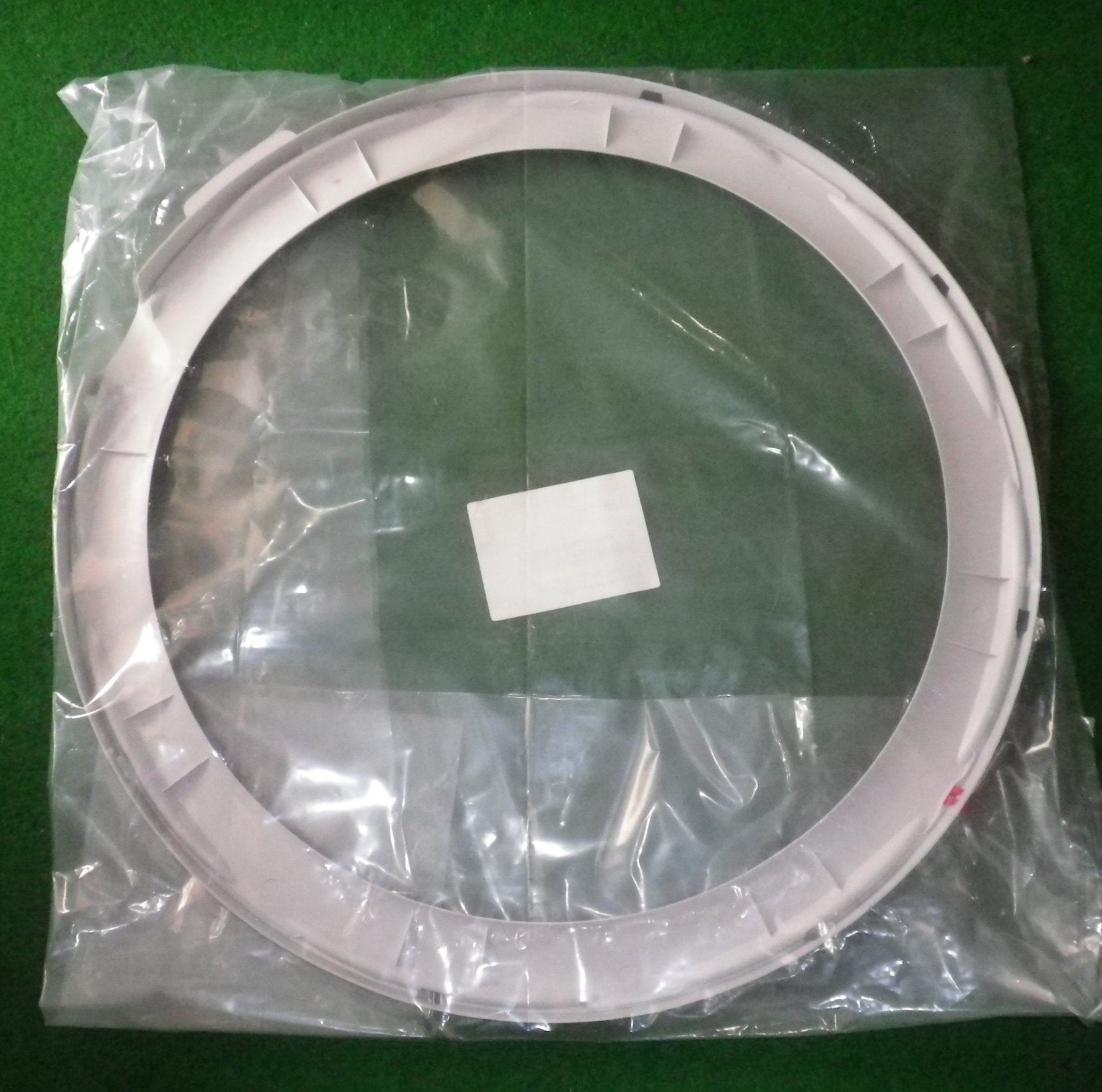 Fisher & Paykel MW712 and GW712 Washing Machine Outer Bowl Top Neck Ring and Bias Spring Replacement Part # FP426809P