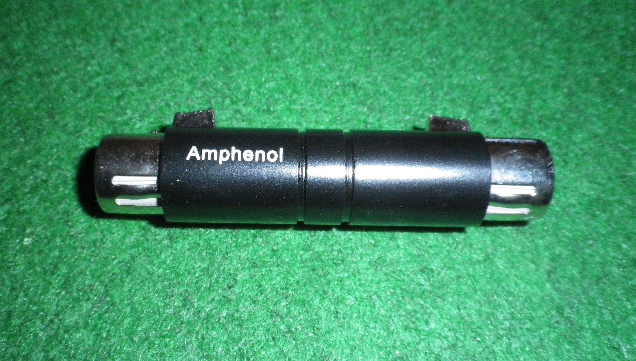 High - Quality Amphenol 3 - Pin Female - to - Female XLR Audio Adaptor (Part # AC3F3FBW)