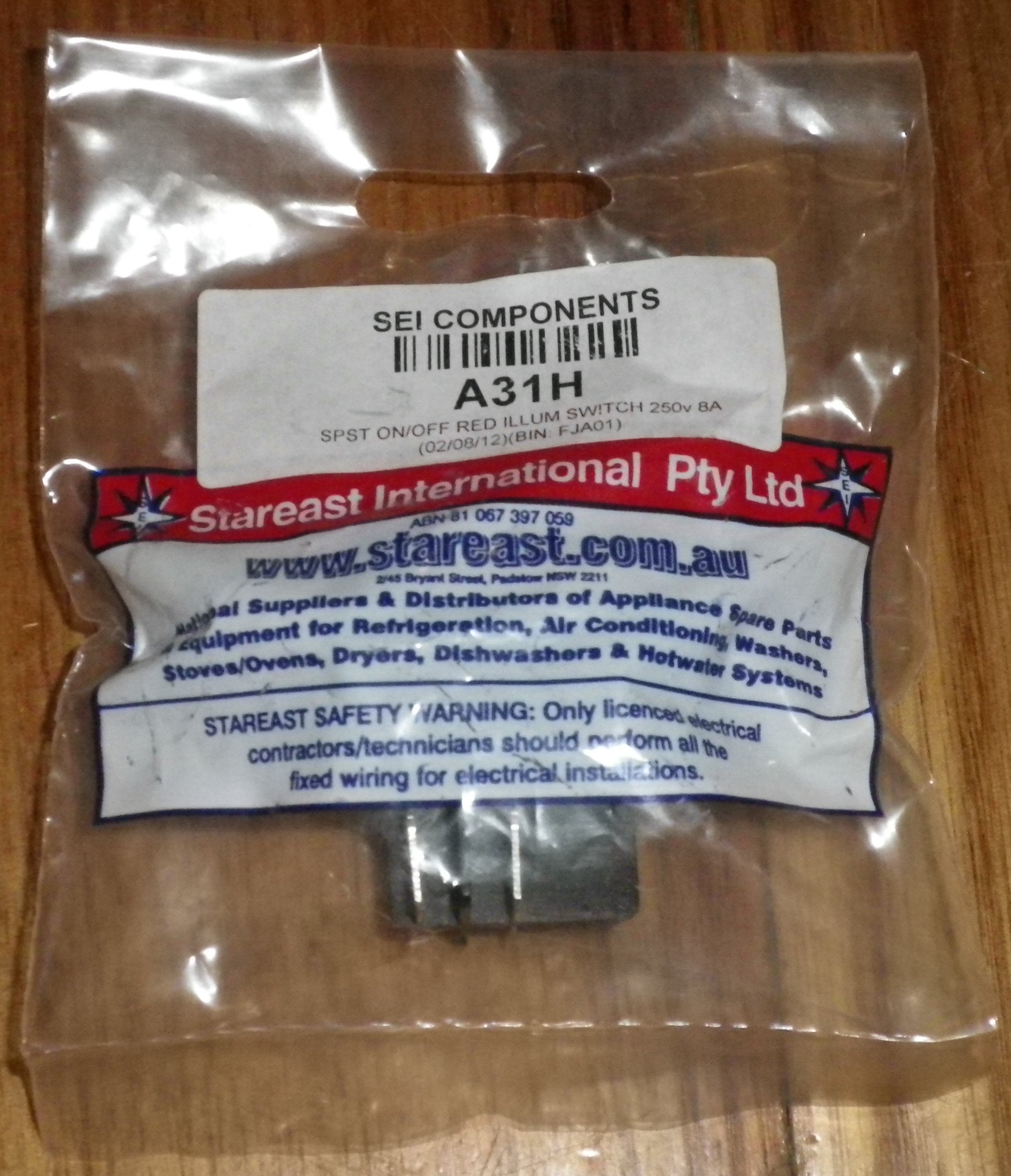 8 Amp Red Lit Double Pole Single Throw (DPST) Rocker Switch - Product Part # A31H