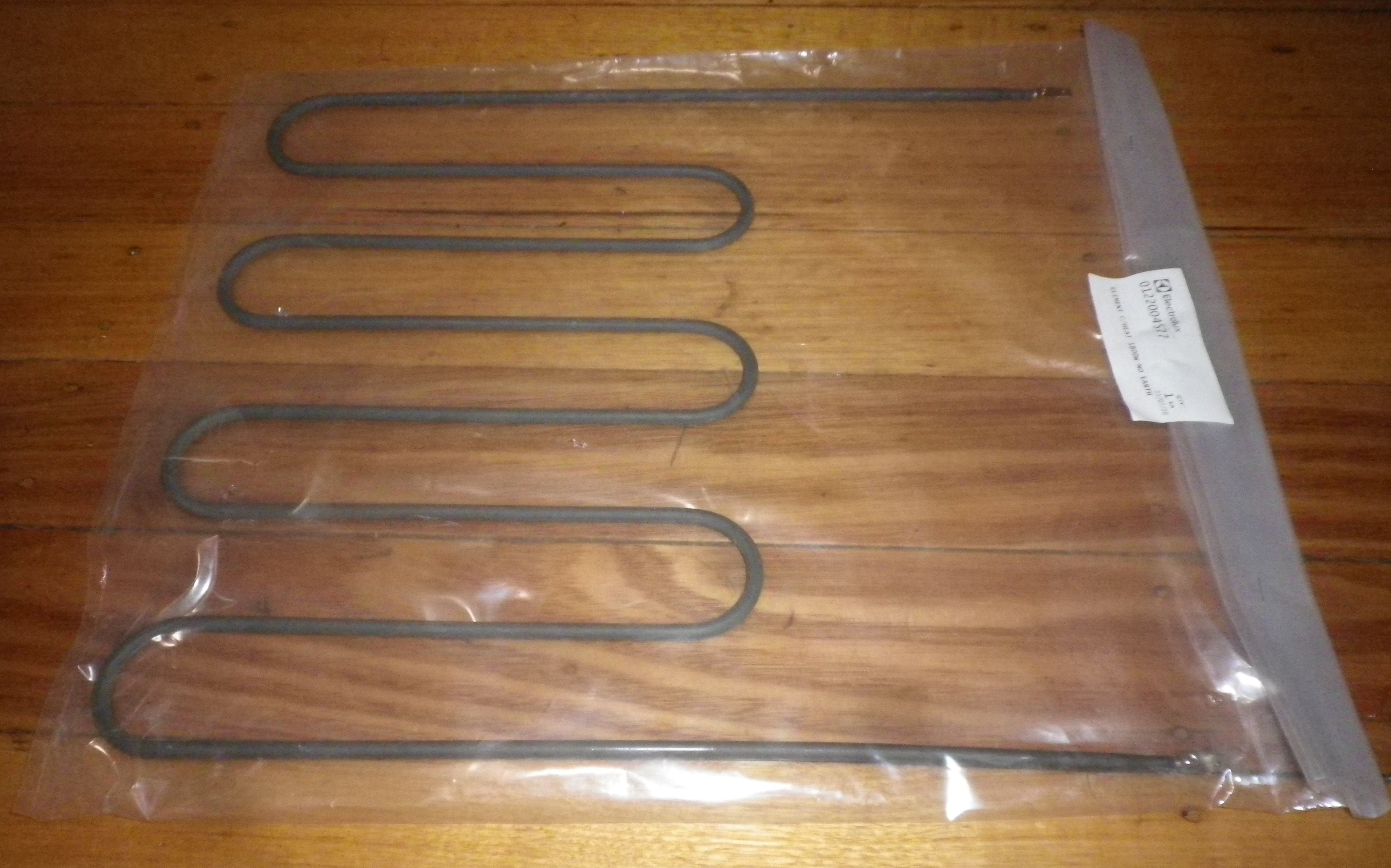 1800W Bottom Oven Heating Element (Without Earth Terminal) - Westinghouse, Chef Brand Appliance Part No. 0122004577