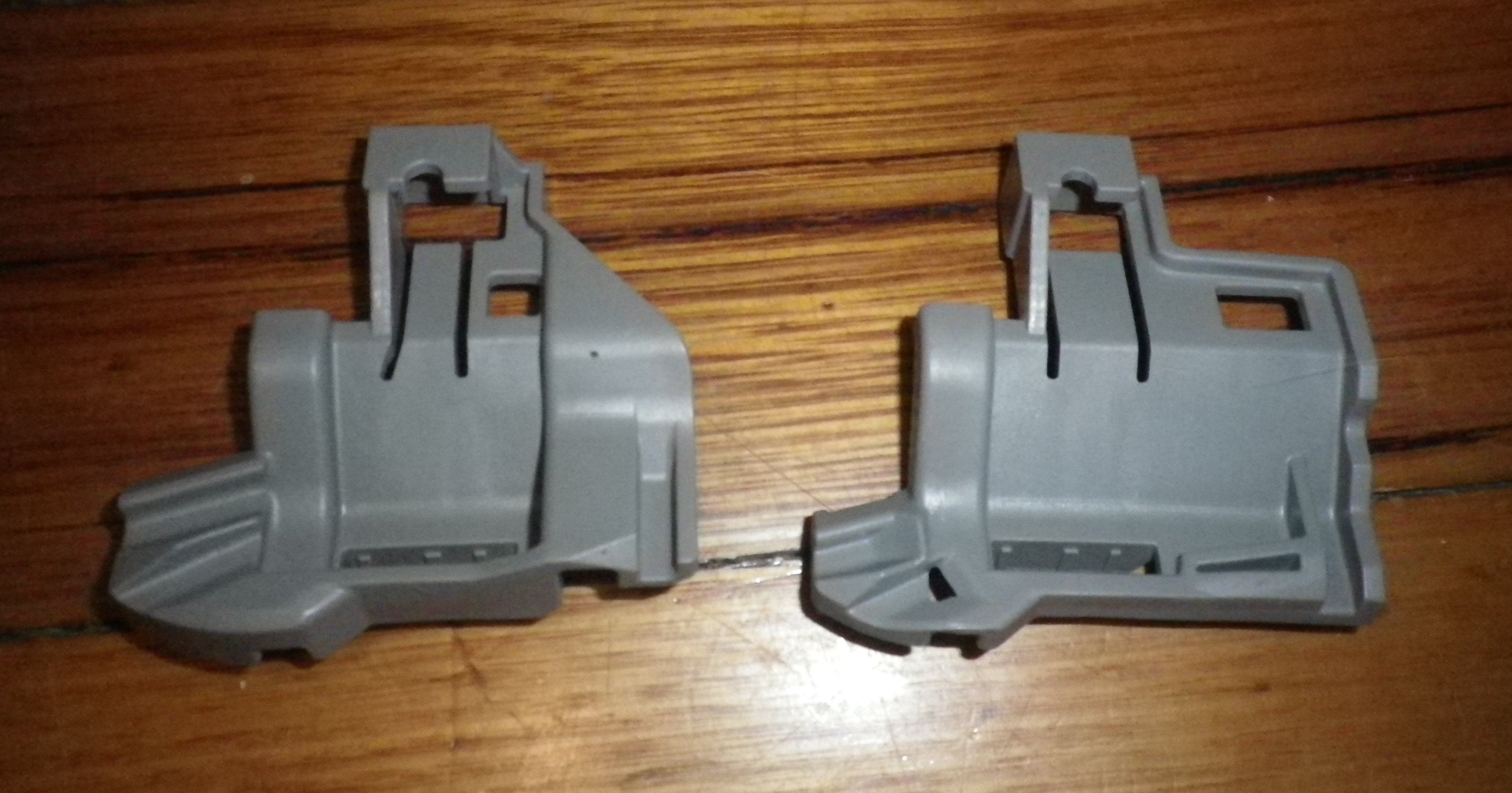 Bosch SMS & SMU Series Dishwasher Lower Basket Rack Clips (Pack of 2) - Part # 611482
