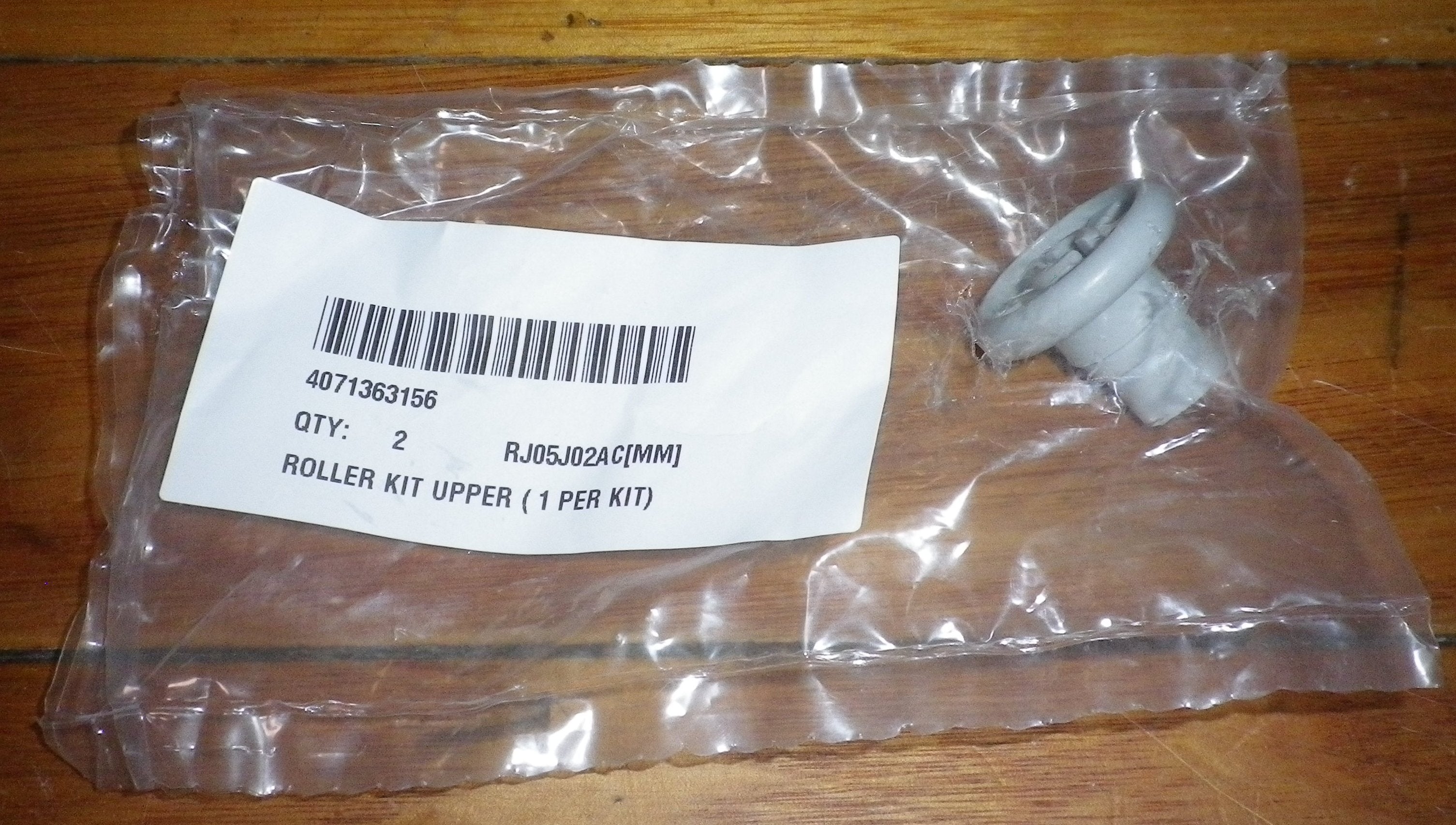 AEG Early Favorit Brand Dishwasher Upper Basket Replacement Wheel - Part Number 4071363156