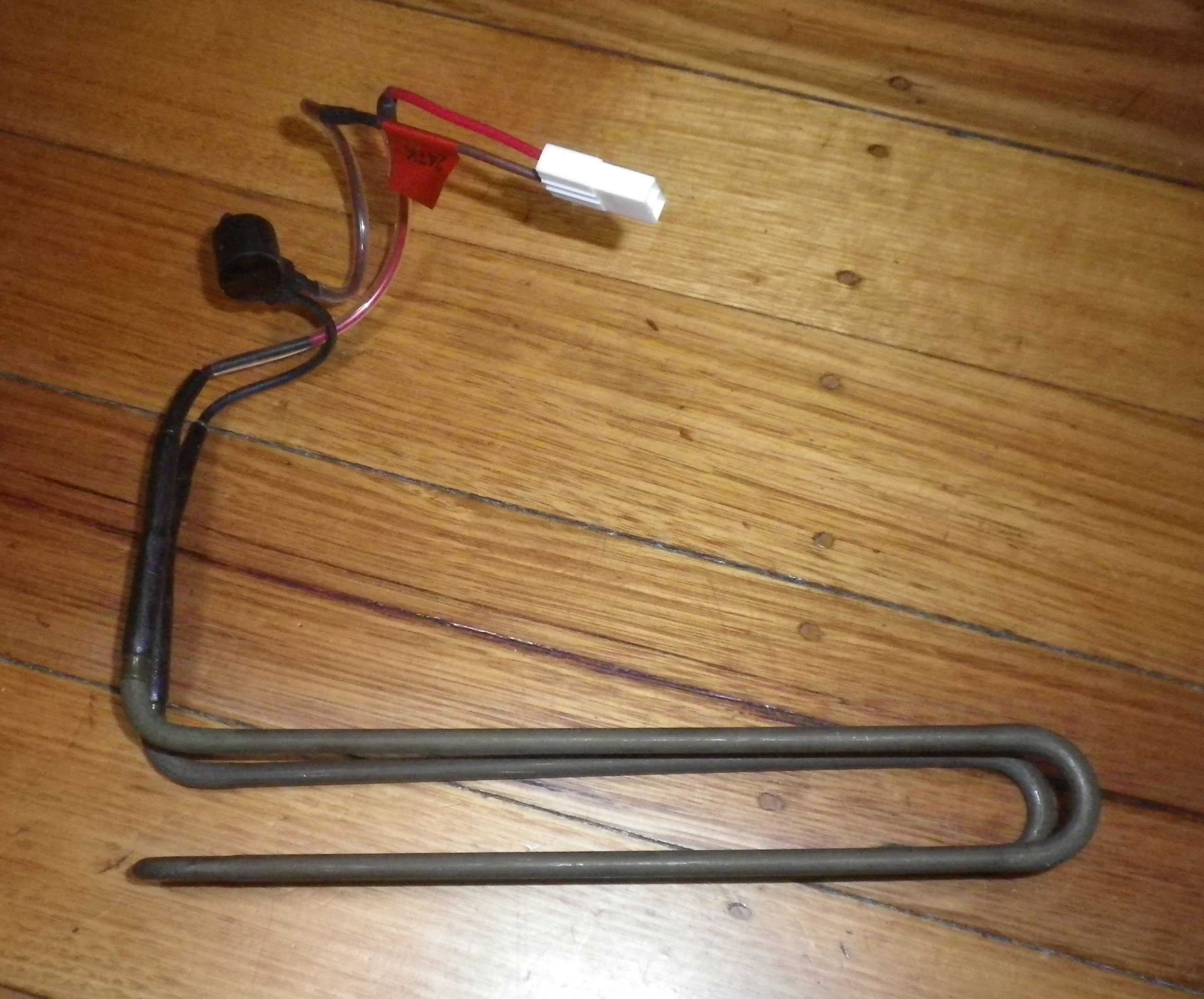 155Watt Defrost Heater Element Compatible with Samsung - Part # RFS916, Substitute for DA47 - 00247A, DA47 - 00247C, DA47 - 00247K