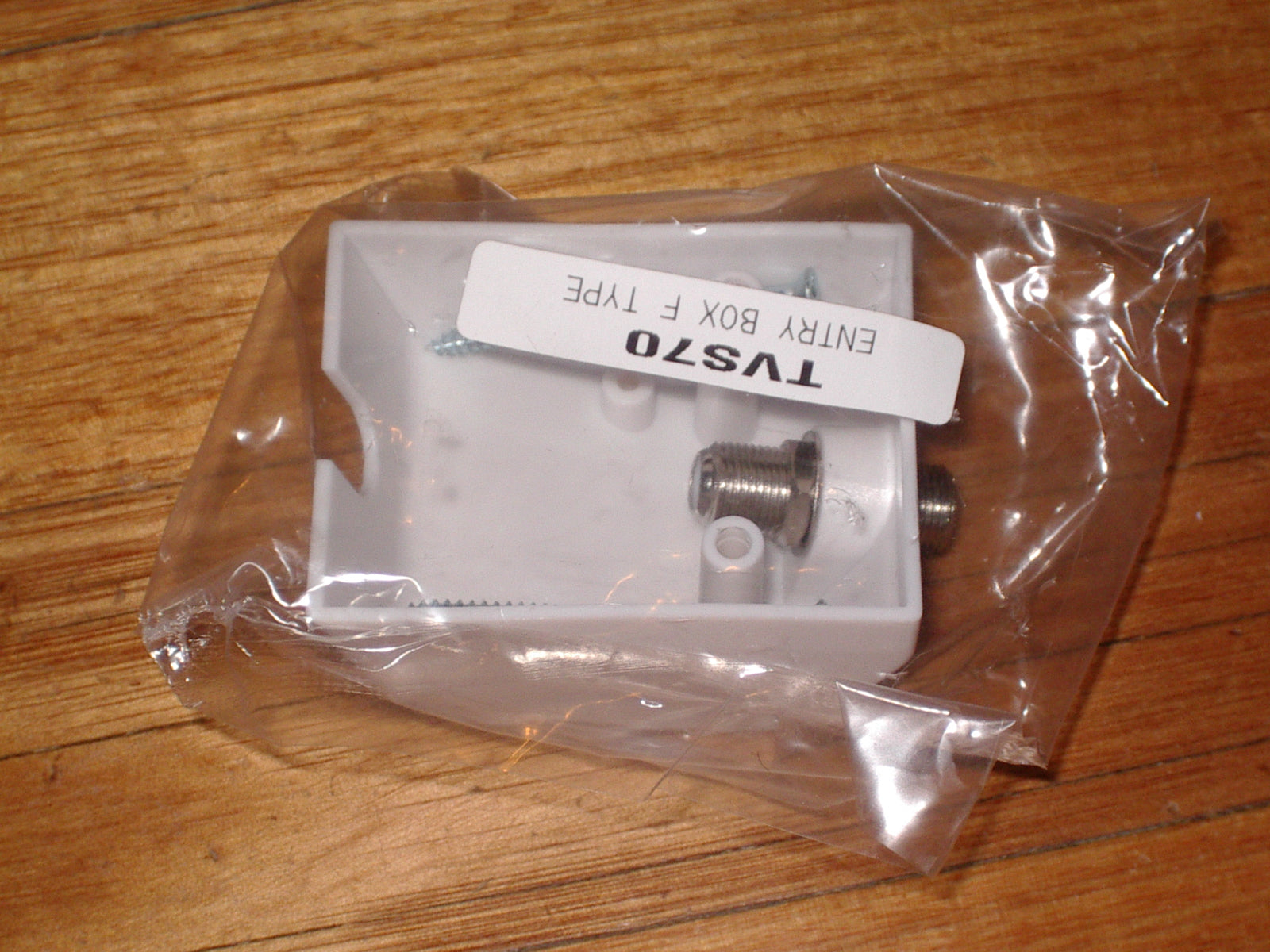 High - Quality F - Connector Coaxial Architrave Wall Socket - Part # TVS70S
