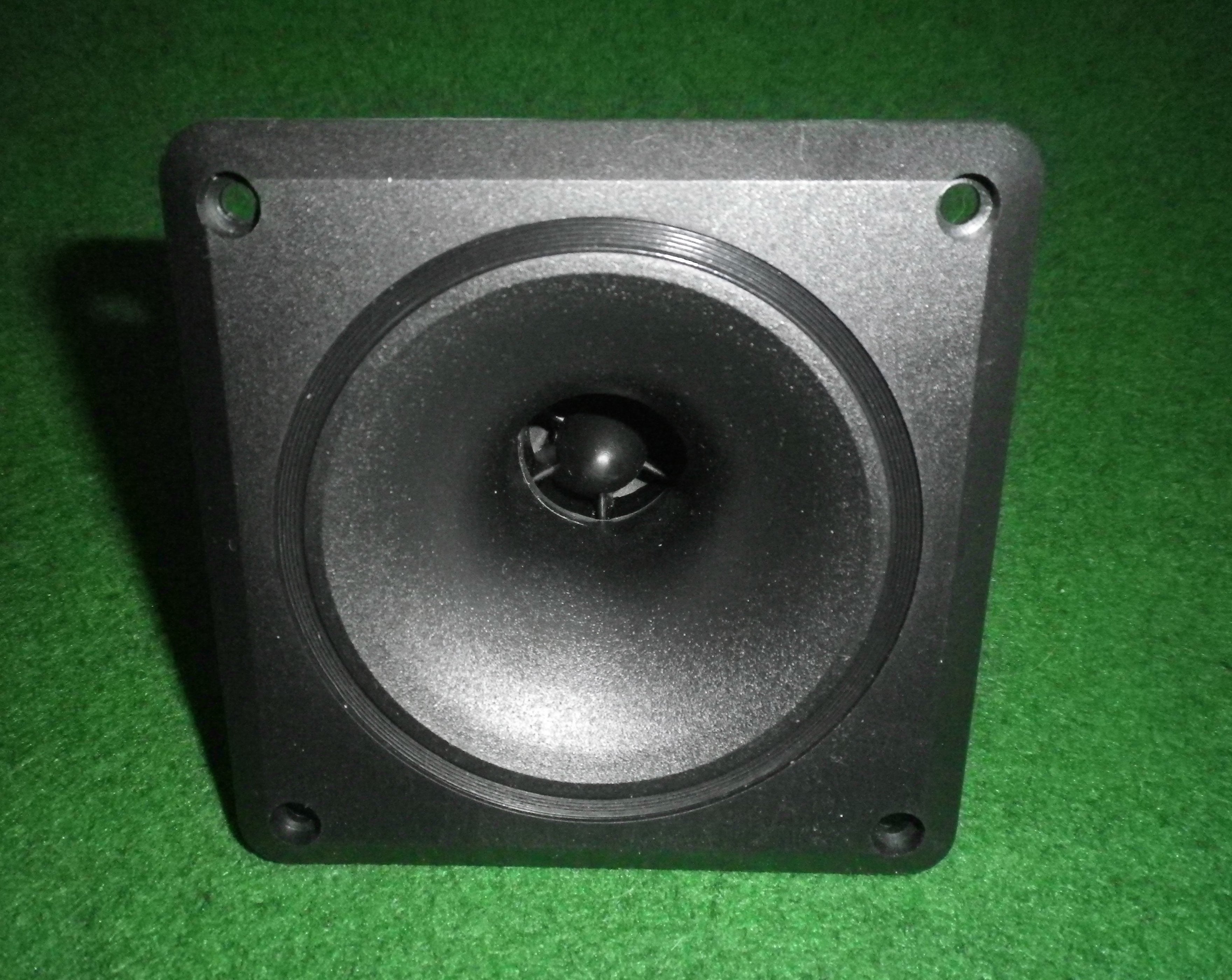 Daichi 200-watt (RMS) Piezoelectric Horn Tweeter Loudspeaker - Model PZ1165